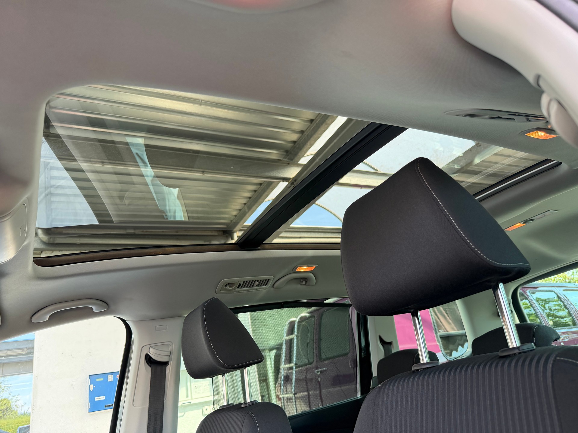 SEAT Alhambra 2.0 TDI Style 4x4-image-9