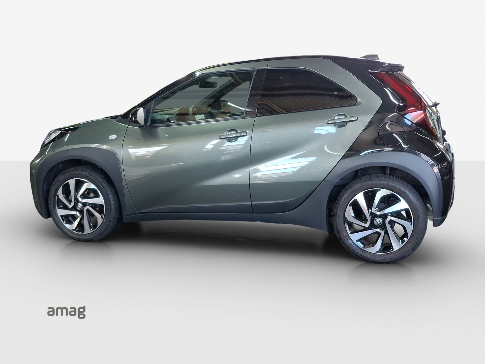 TOYOTA Aygo X 1.0 VVT-i Trend-showroom-element-1