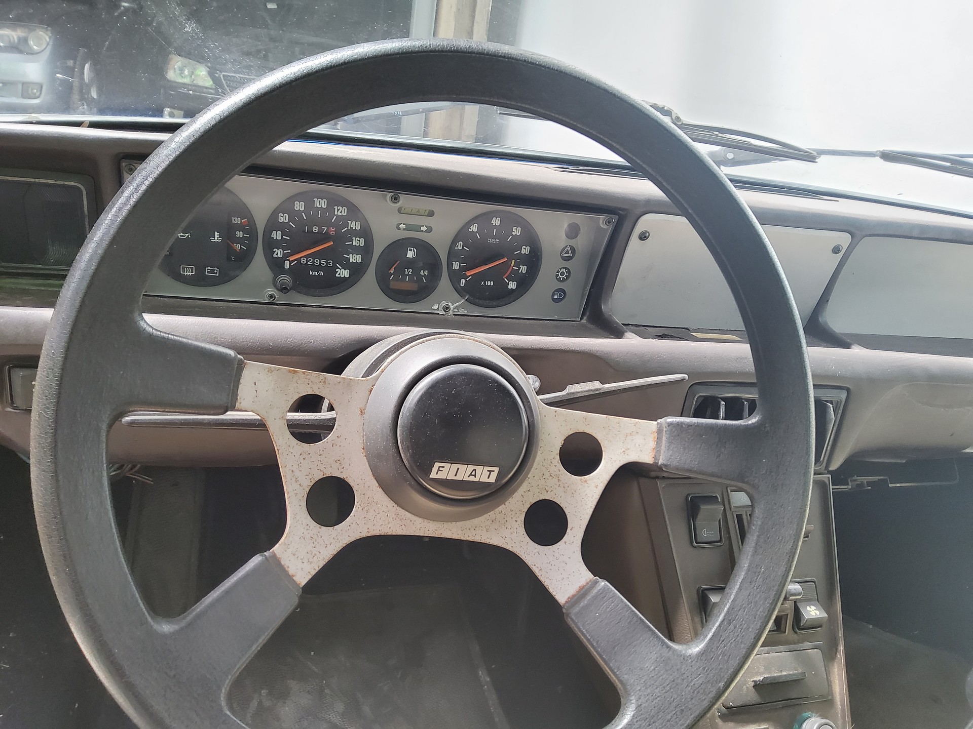 FIAT X 1/9 Bertone-image-12
