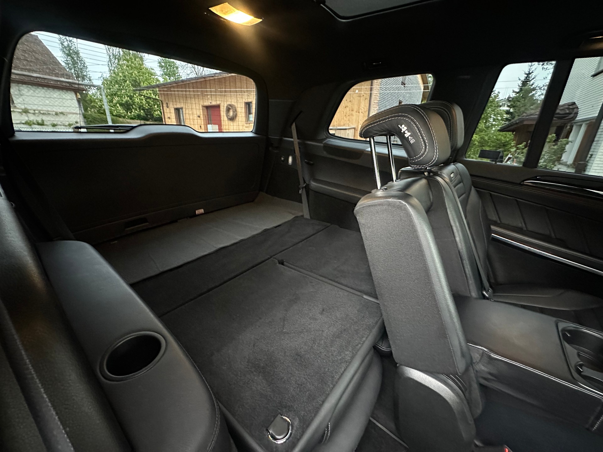MERCEDES-BENZ GL 63 V8 AMG-image-15