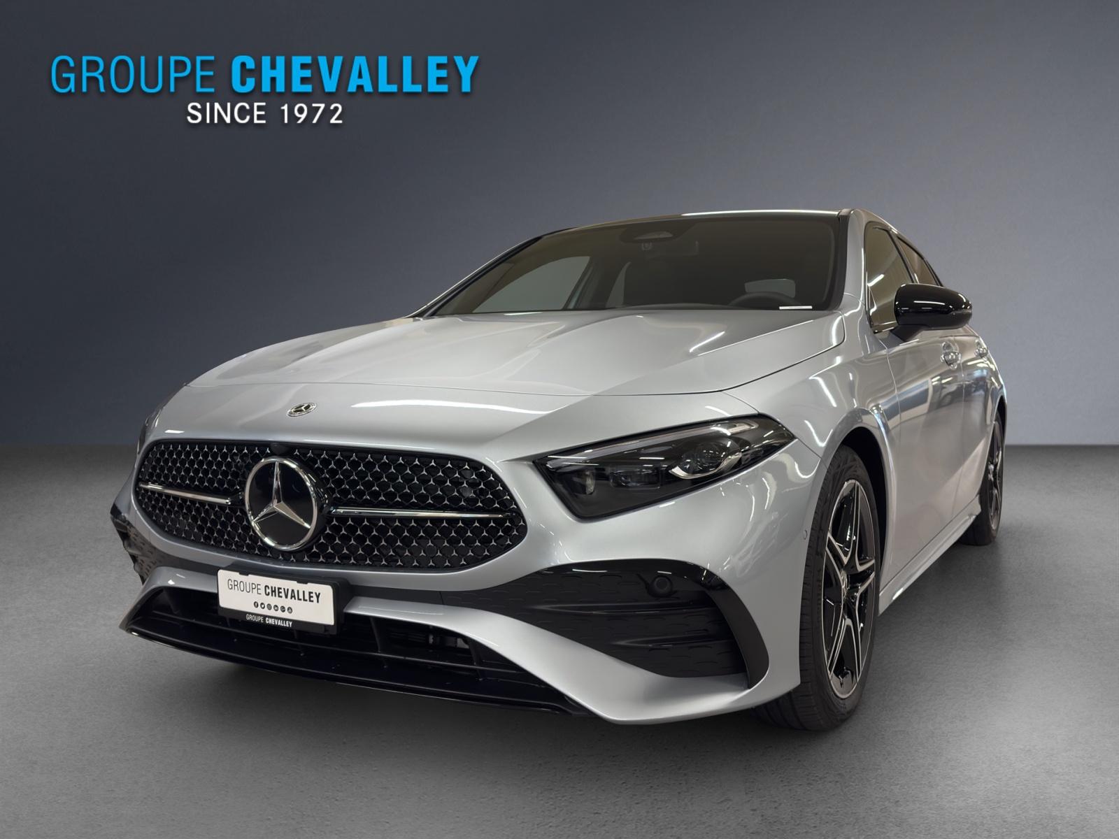 MERCEDES-BENZ A 200 Berline Compacte Night Star