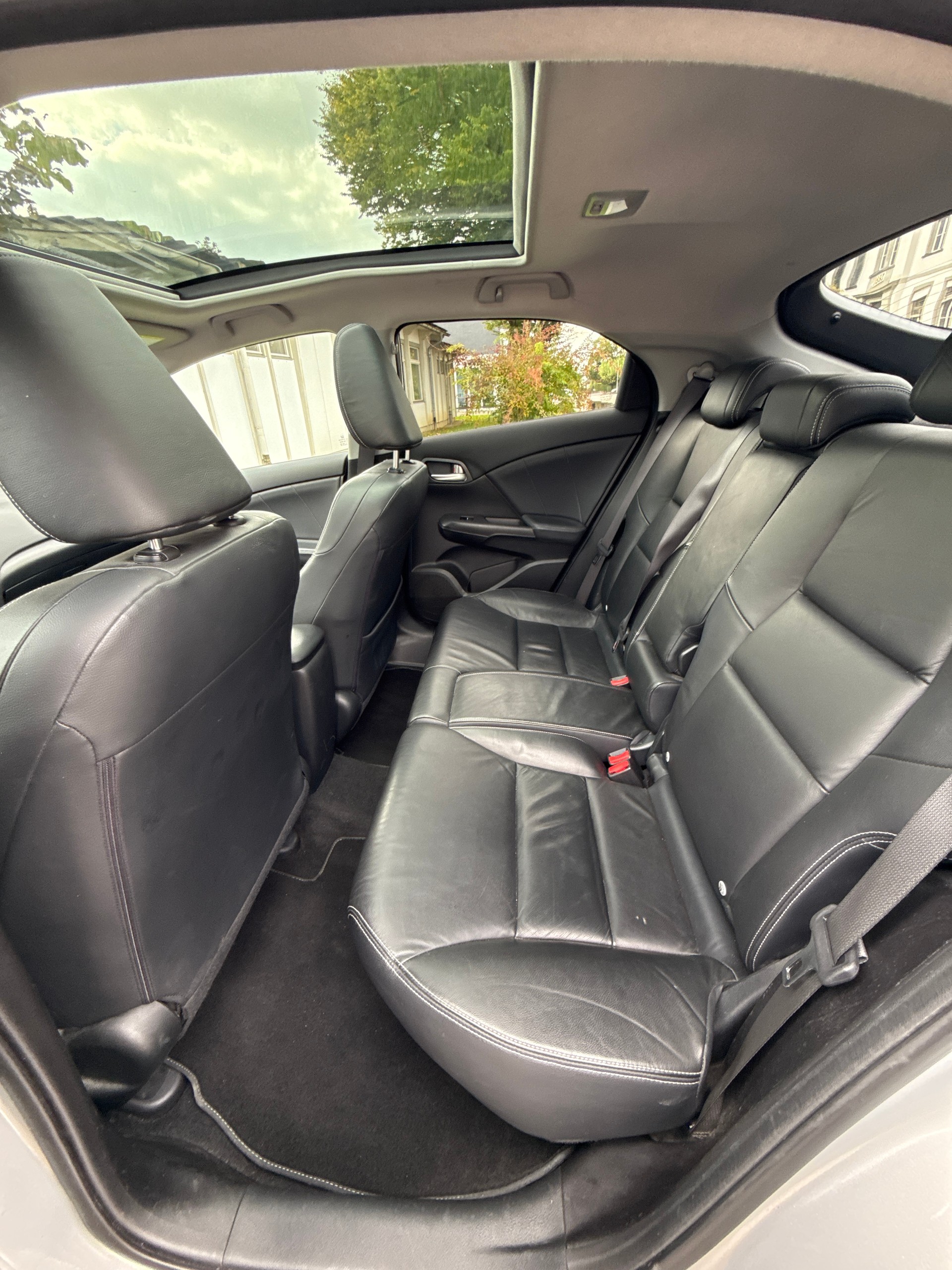HONDA 1.8i 5DR-image-5