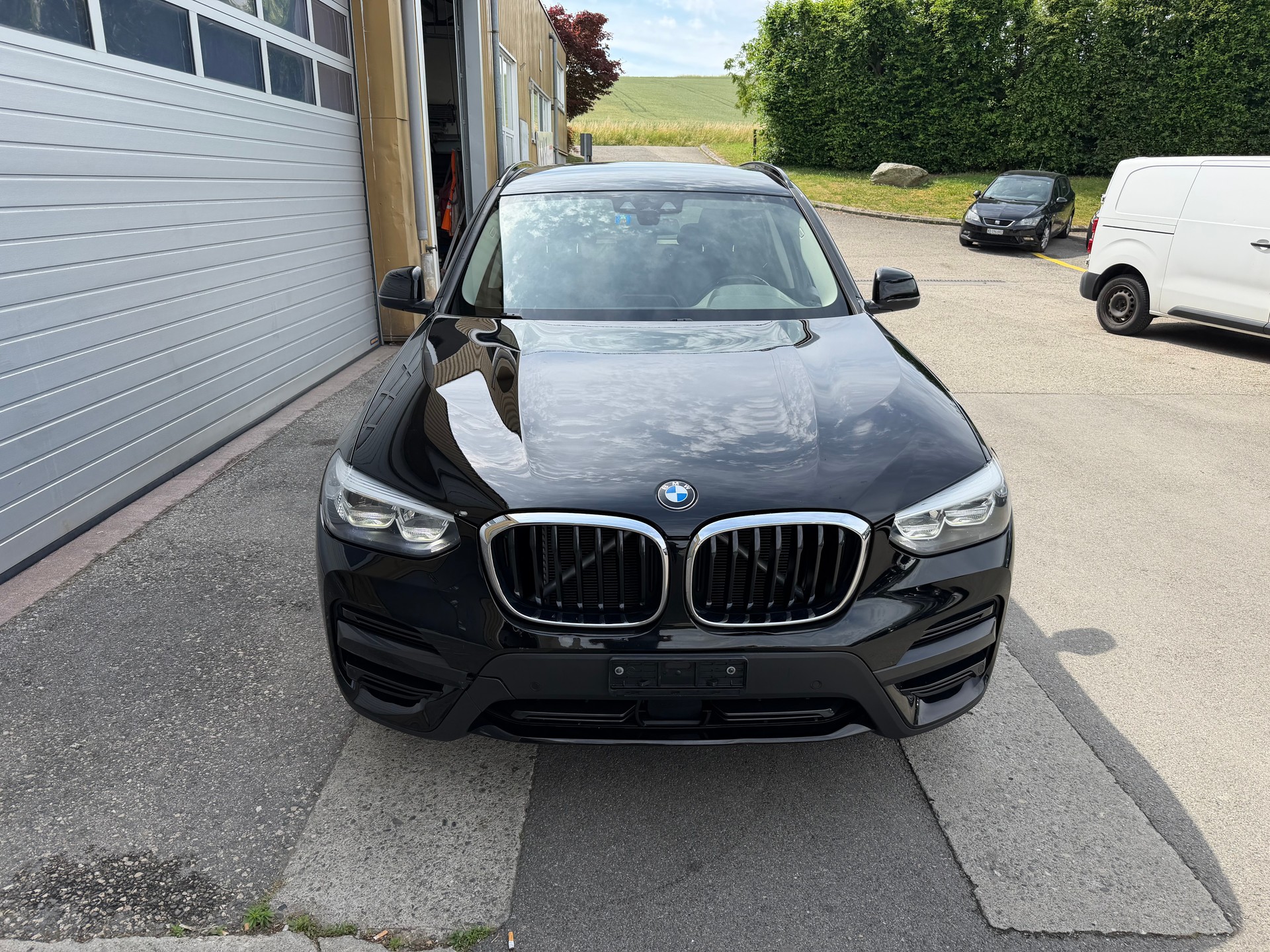 BMW X3 xDrive 30i Individual Luxury Line Steptronic-image-1