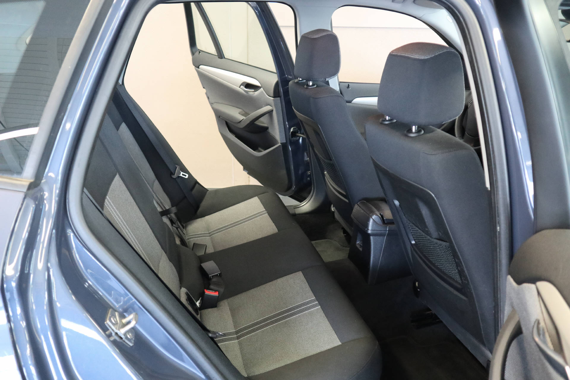 BMW X1 20i xDrive-image-8