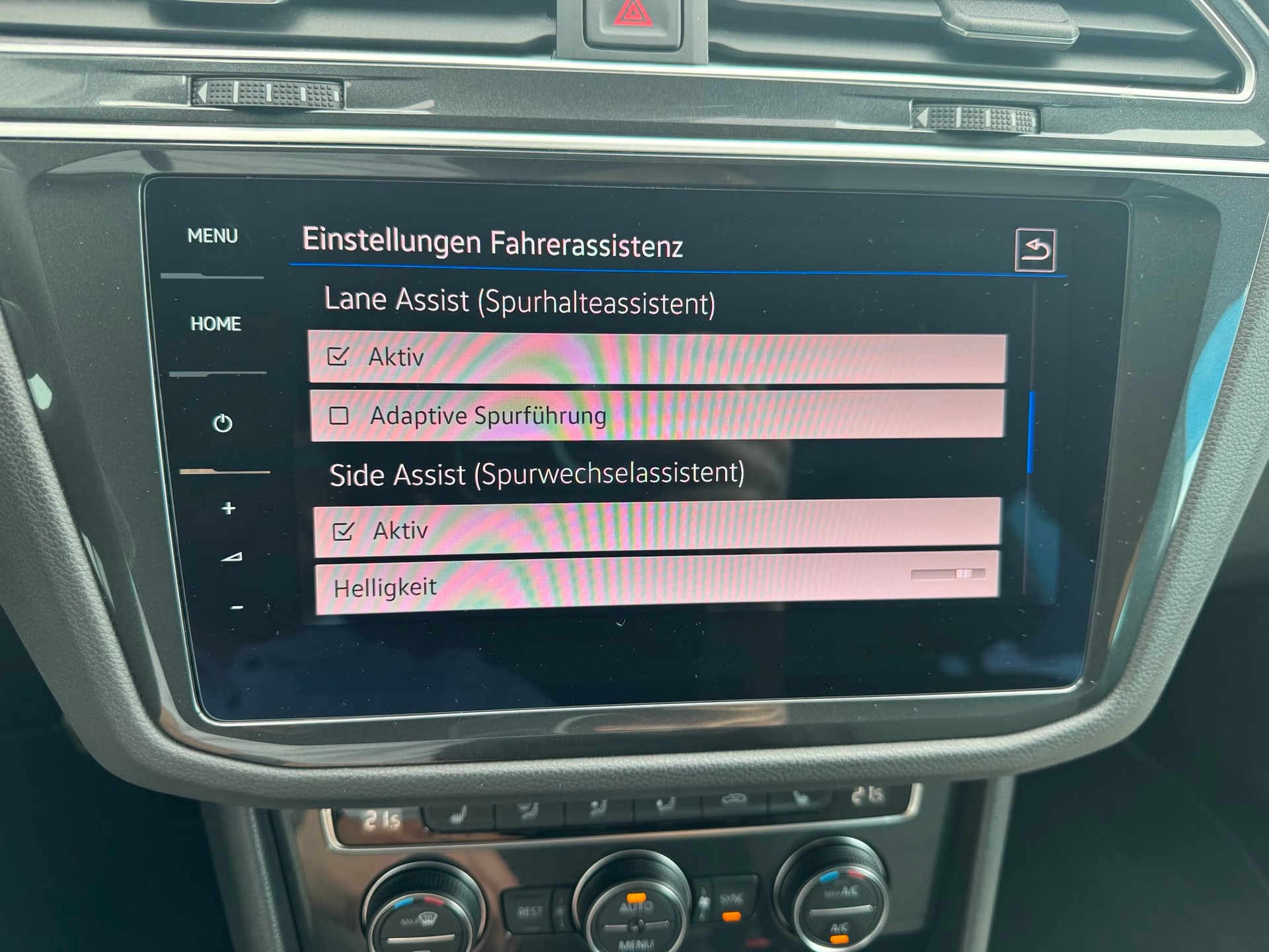 VW Tiguan 2.0 TDI SCR Highline 4Motion DSG-image-14