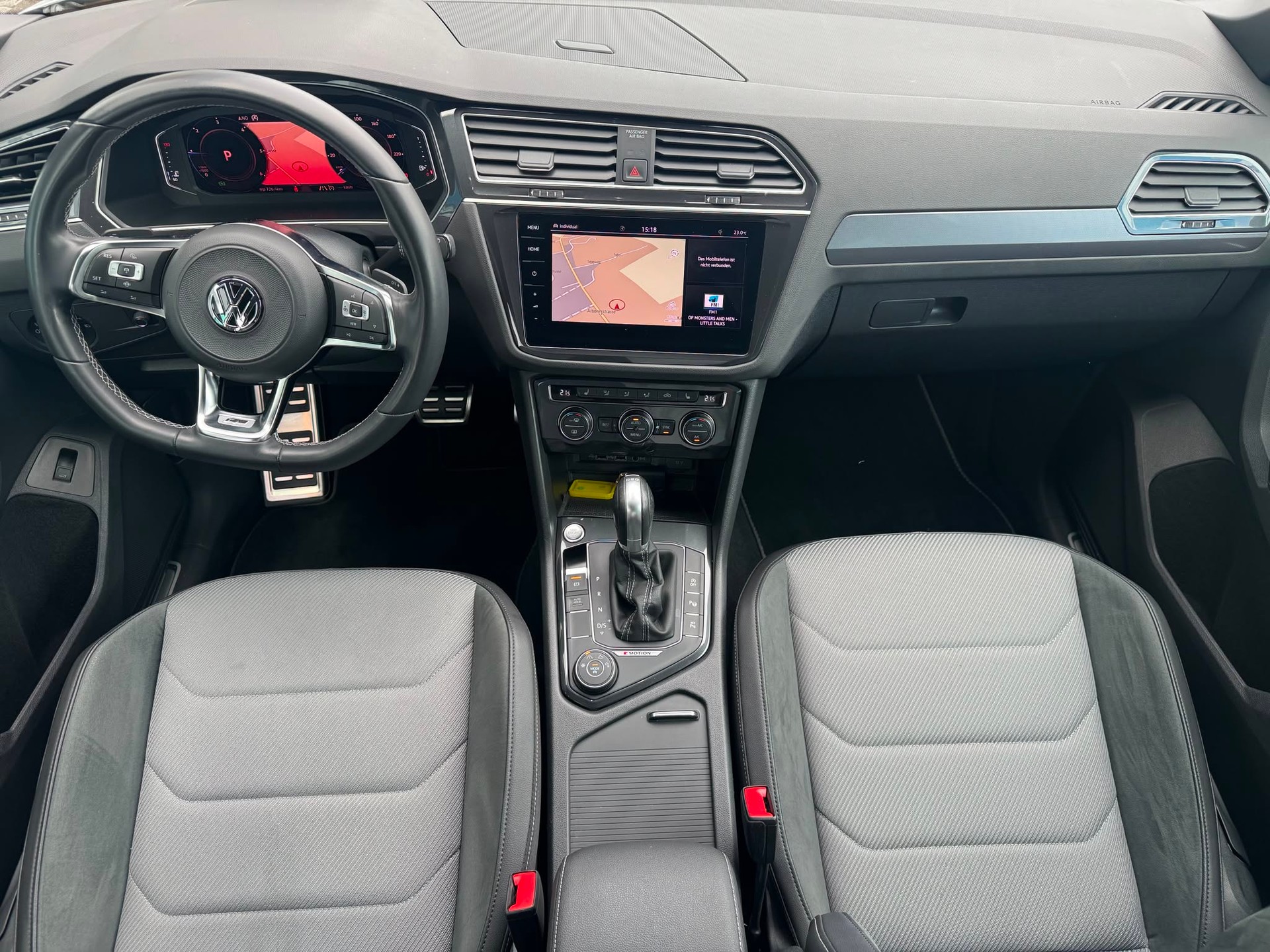 VW Tiguan 2.0 TDI SCR Highline 4Motion DSG-image-8