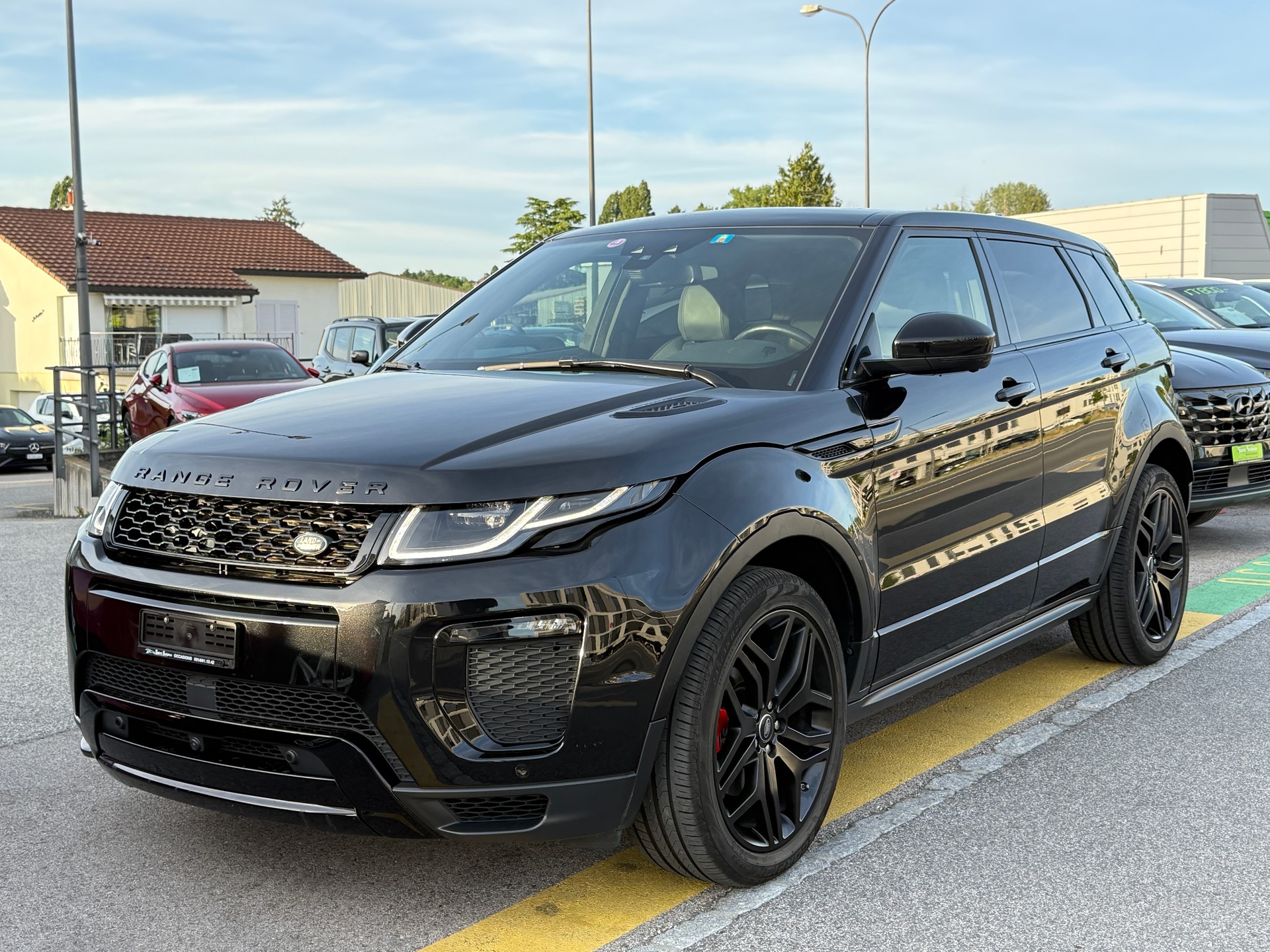 LAND ROVER Range Rover Evoque 2.0 Si4 HSE Dynamic AT9 - Valeur neuve CHF : 84‘699,60 - Nouvelle Expertise - NEU MFK : 26.06.2026