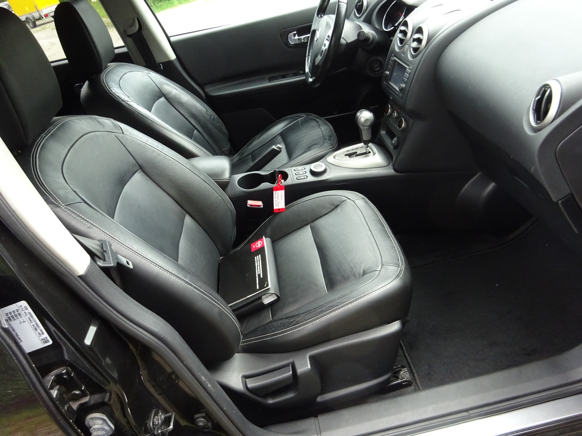 NISSAN Qashqai 2.0 4WD tekna XTronic CVT - MFK 6.2025-image-7