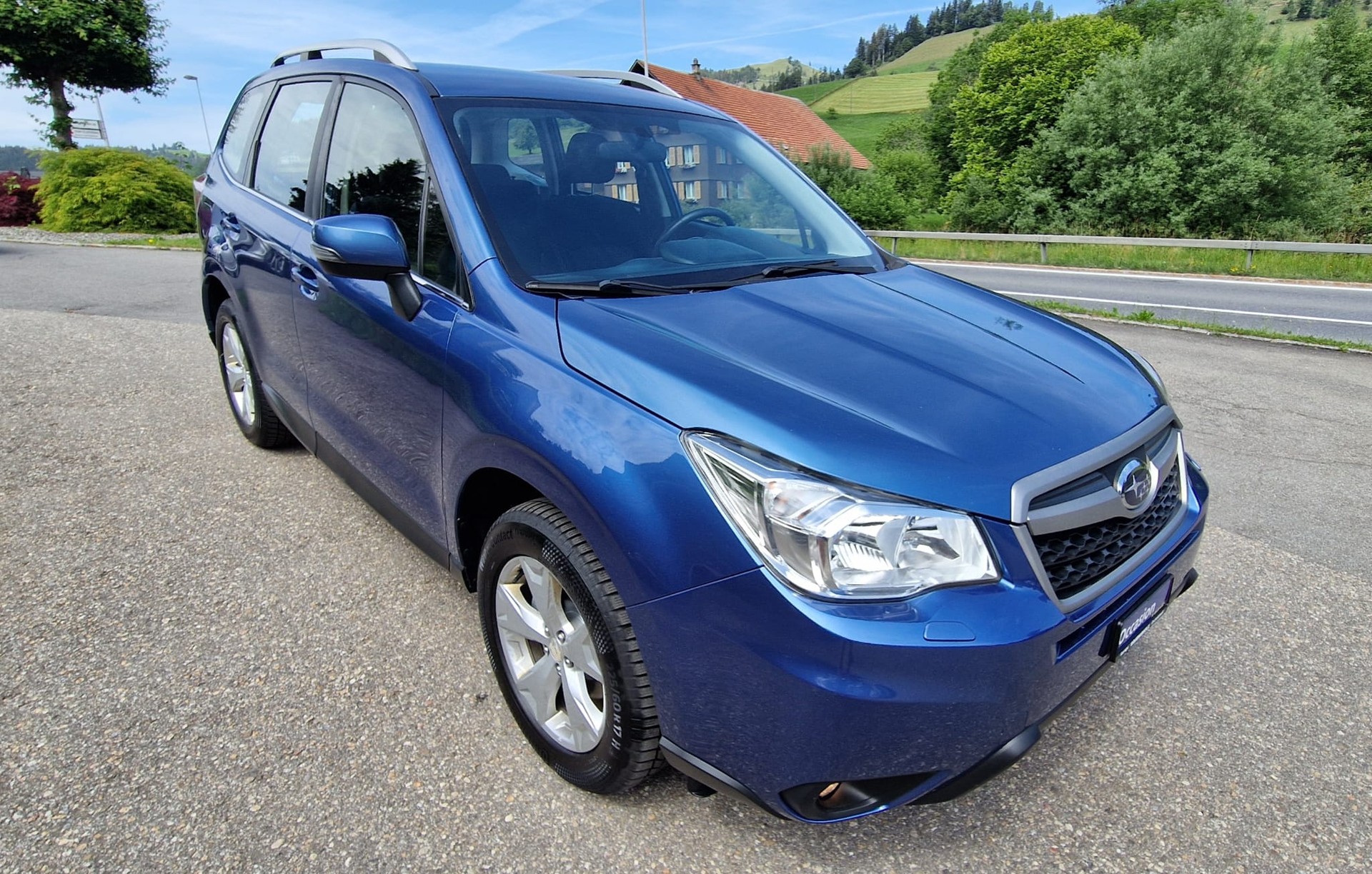 SUBARU Forester 2.0i Swiss-showroom-element-2