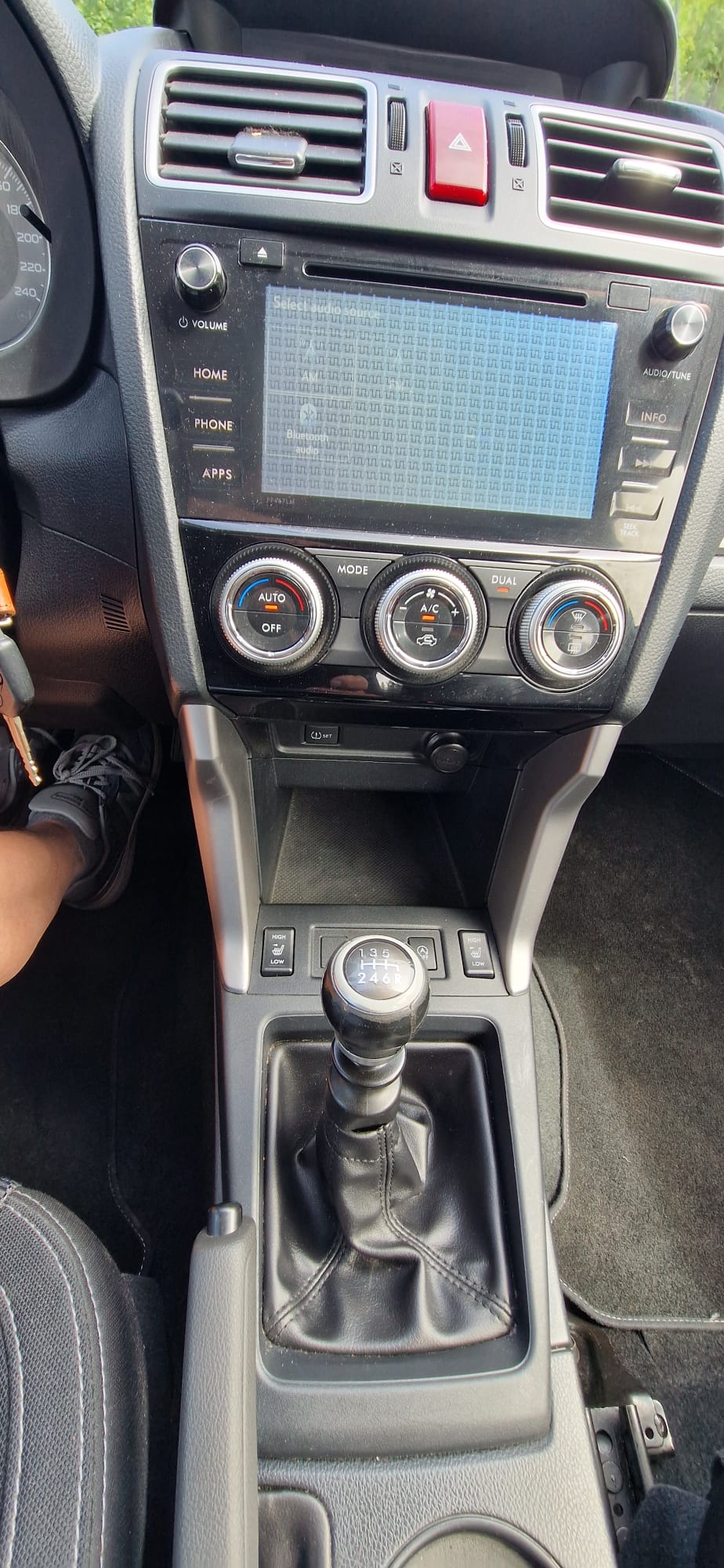SUBARU Forester 2.0i Swiss-image-12