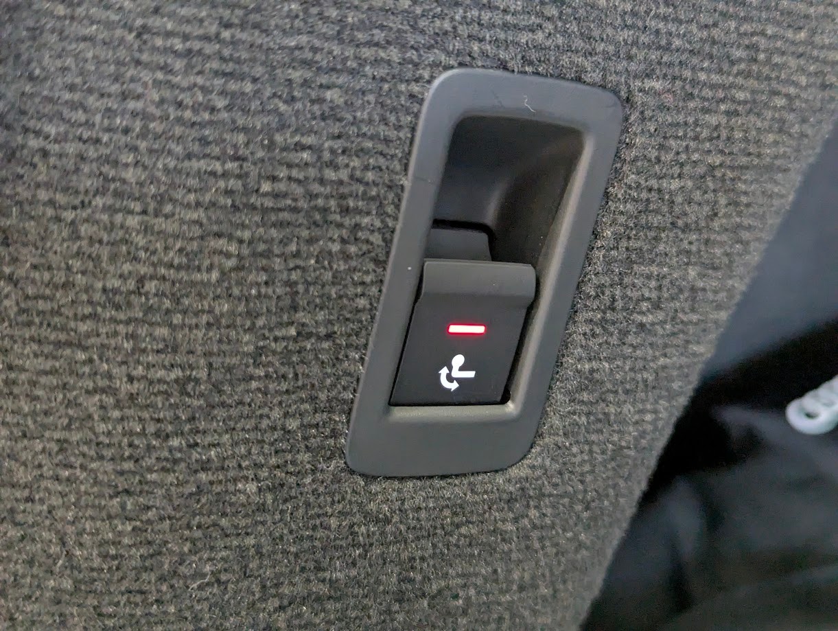 AUDI A6 Avant 3.0 V6 50 TDI S Line quattro T-Tronic*5J GAR ALL-BLACK SPORTSITZE MATRIX 360CAM AHK 2'000KG-image-30