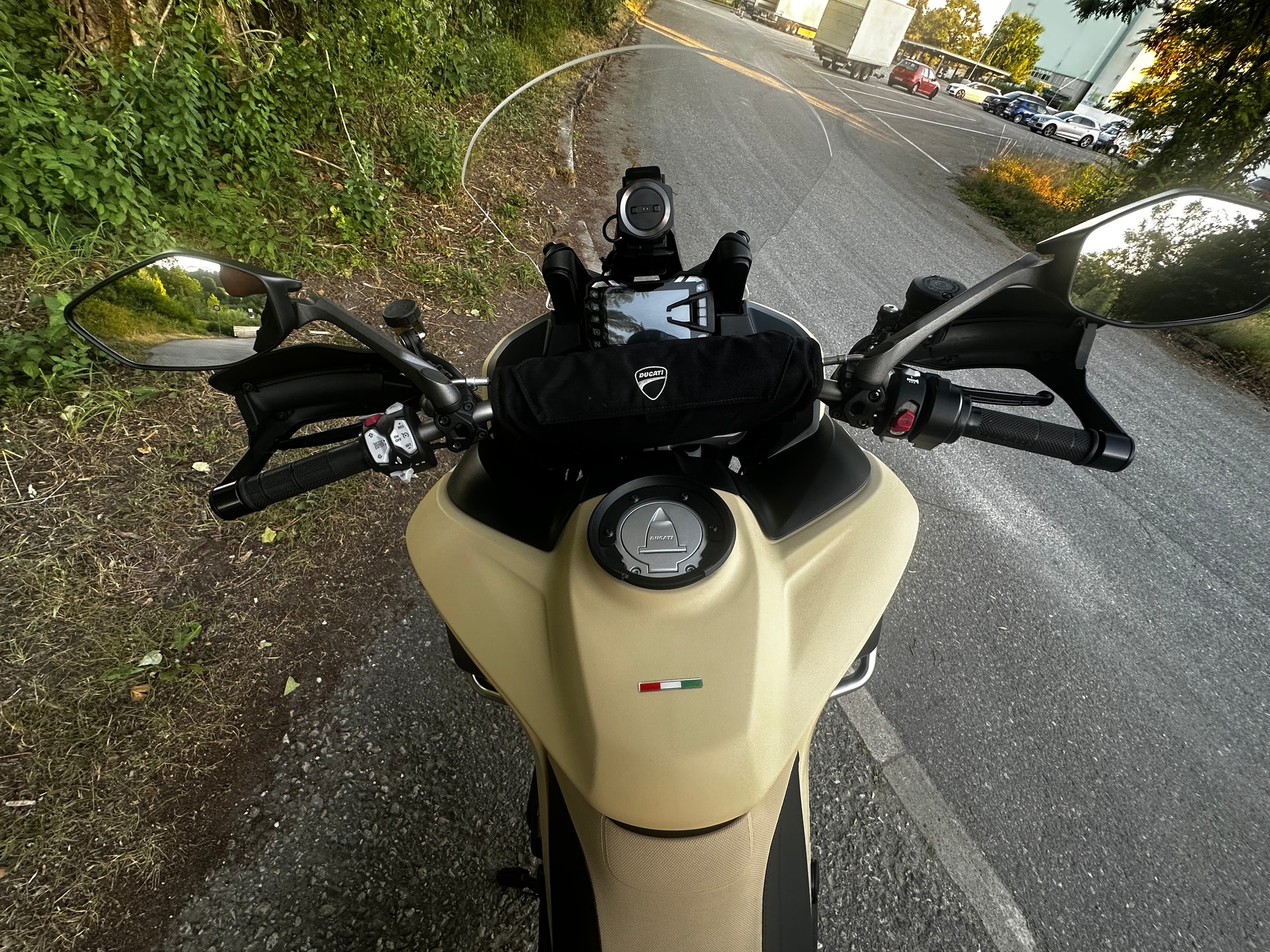 DUCATI Multistrada 1260 Enduro-image-3