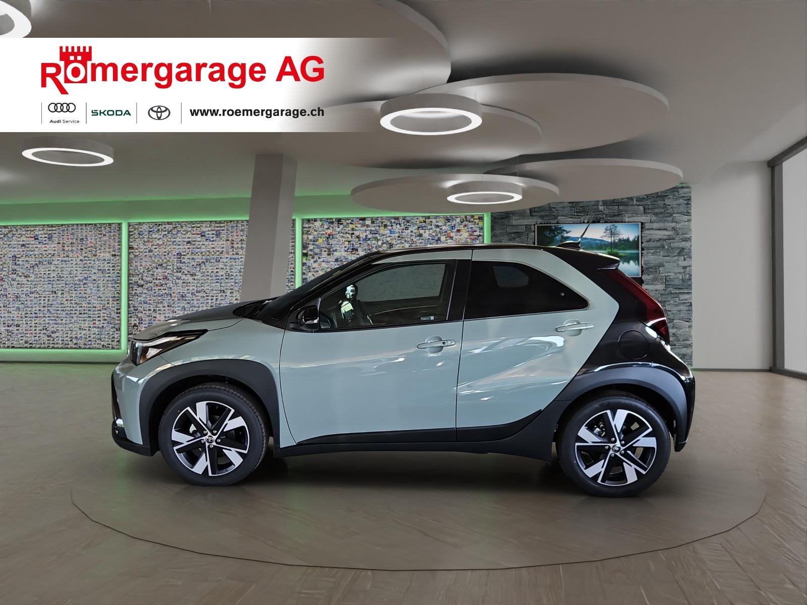 TOYOTA Aygo X 1.5 VVT-i HSD Trend-showroom-element-1