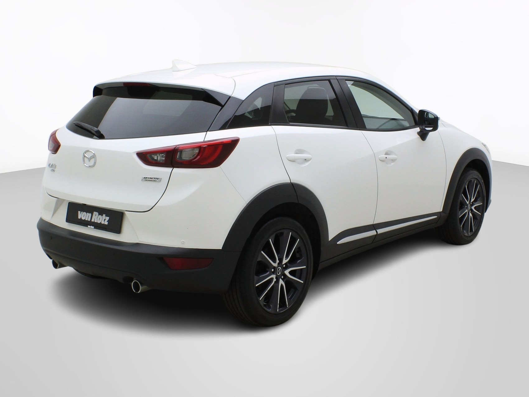 MAZDA CX-3 1.5 D Revolution AWD-image-4