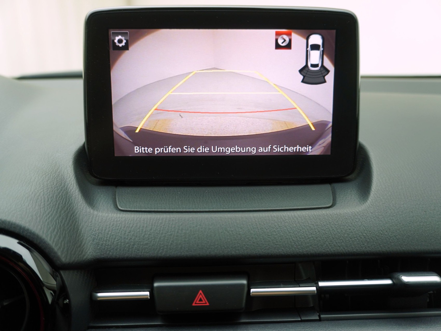 MAZDA CX-3 1.5 D Revolution AWD-image-20