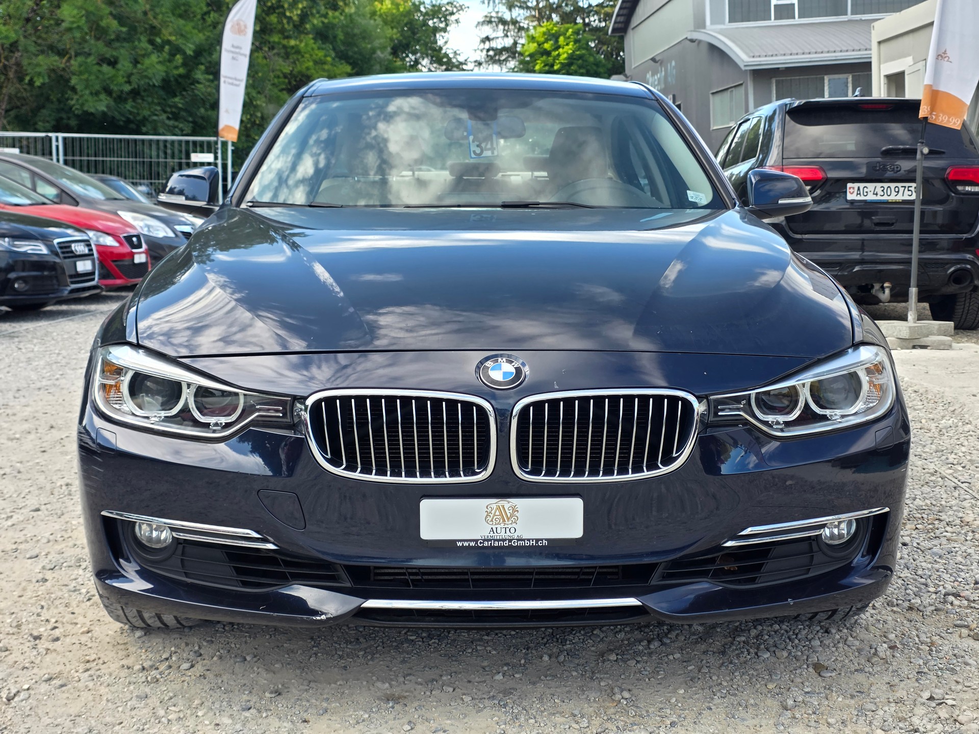 BMW 320i xDrive Luxury Line Frisch ab MFK / Frisch ab Service / Inklusive Garantie / Gratis Lieferung-image-7