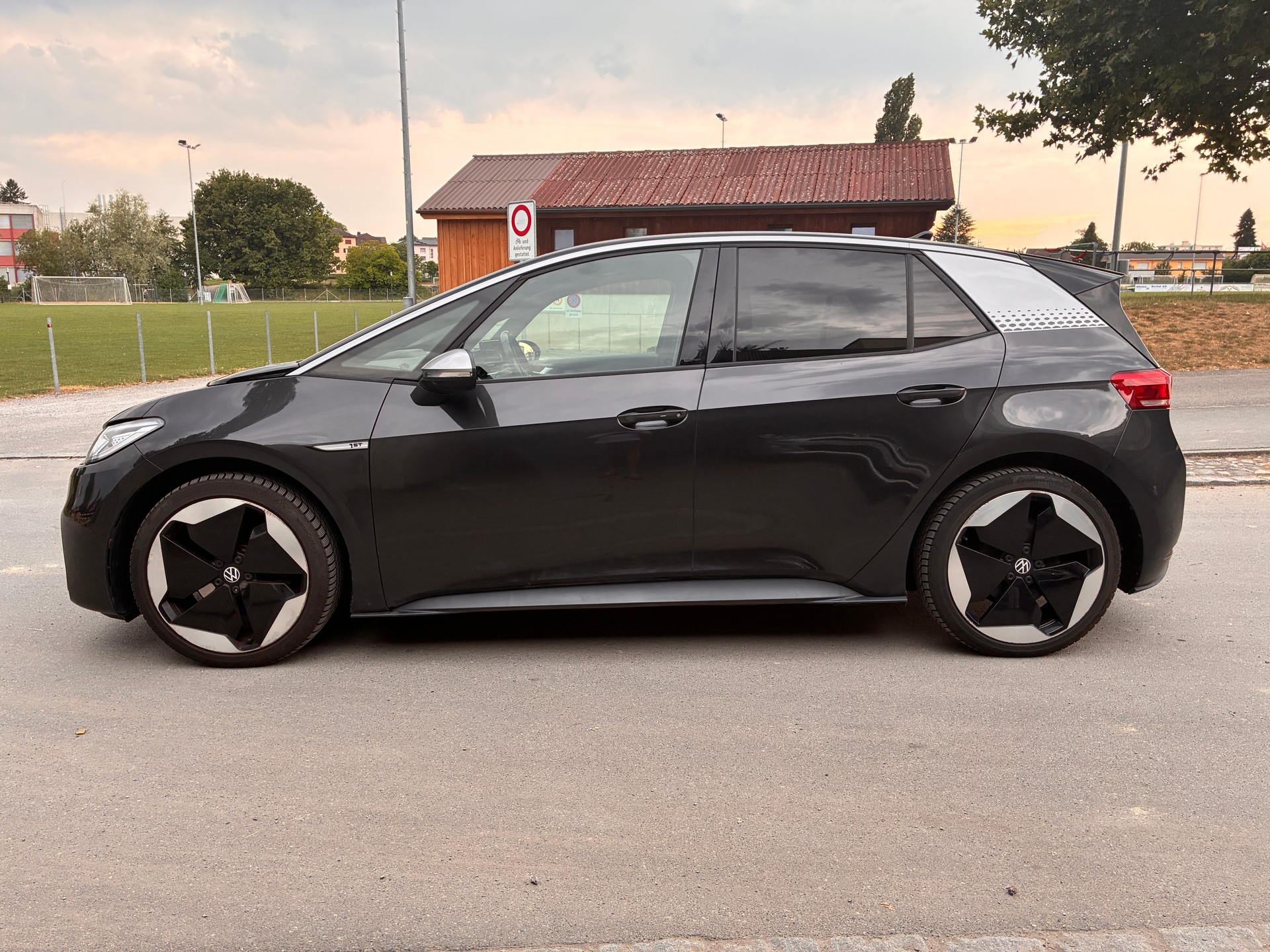 VW ID.3 Pro Performance 58 kWh Life-image-2