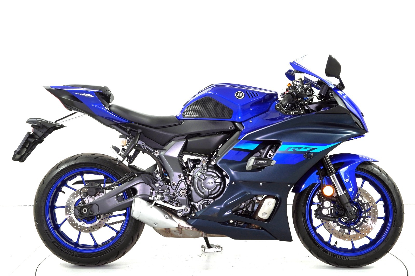 YAMAHA R7 ABS-image-3