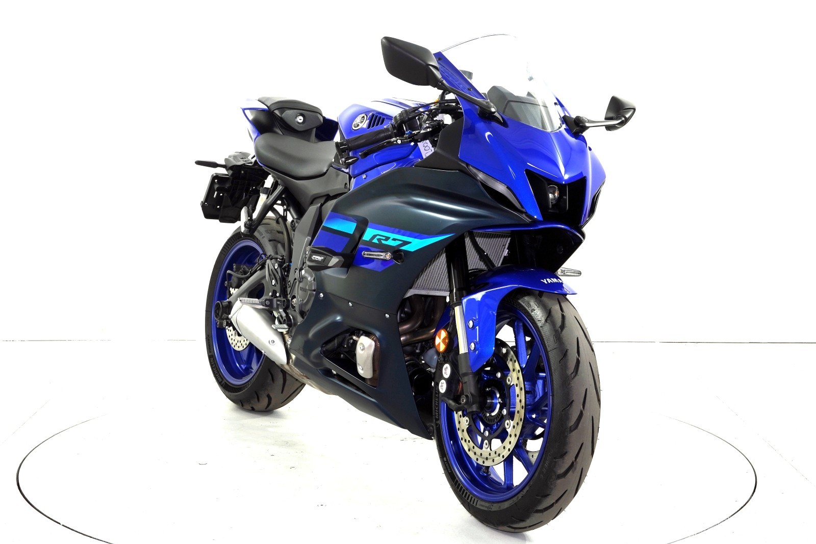 YAMAHA R7 ABS-image-1