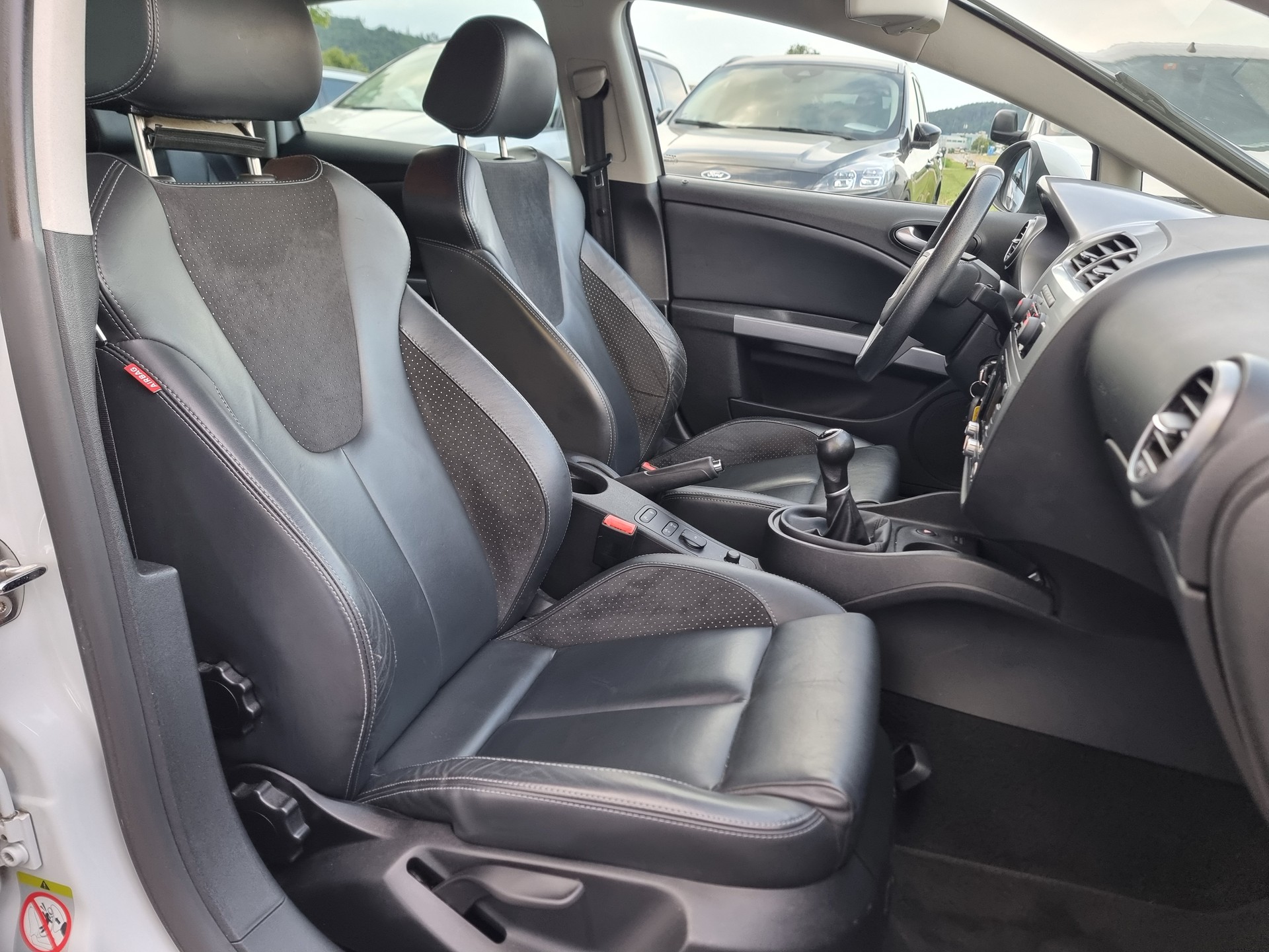 SEAT Leon 1.4 TSI COPA Style-image-8