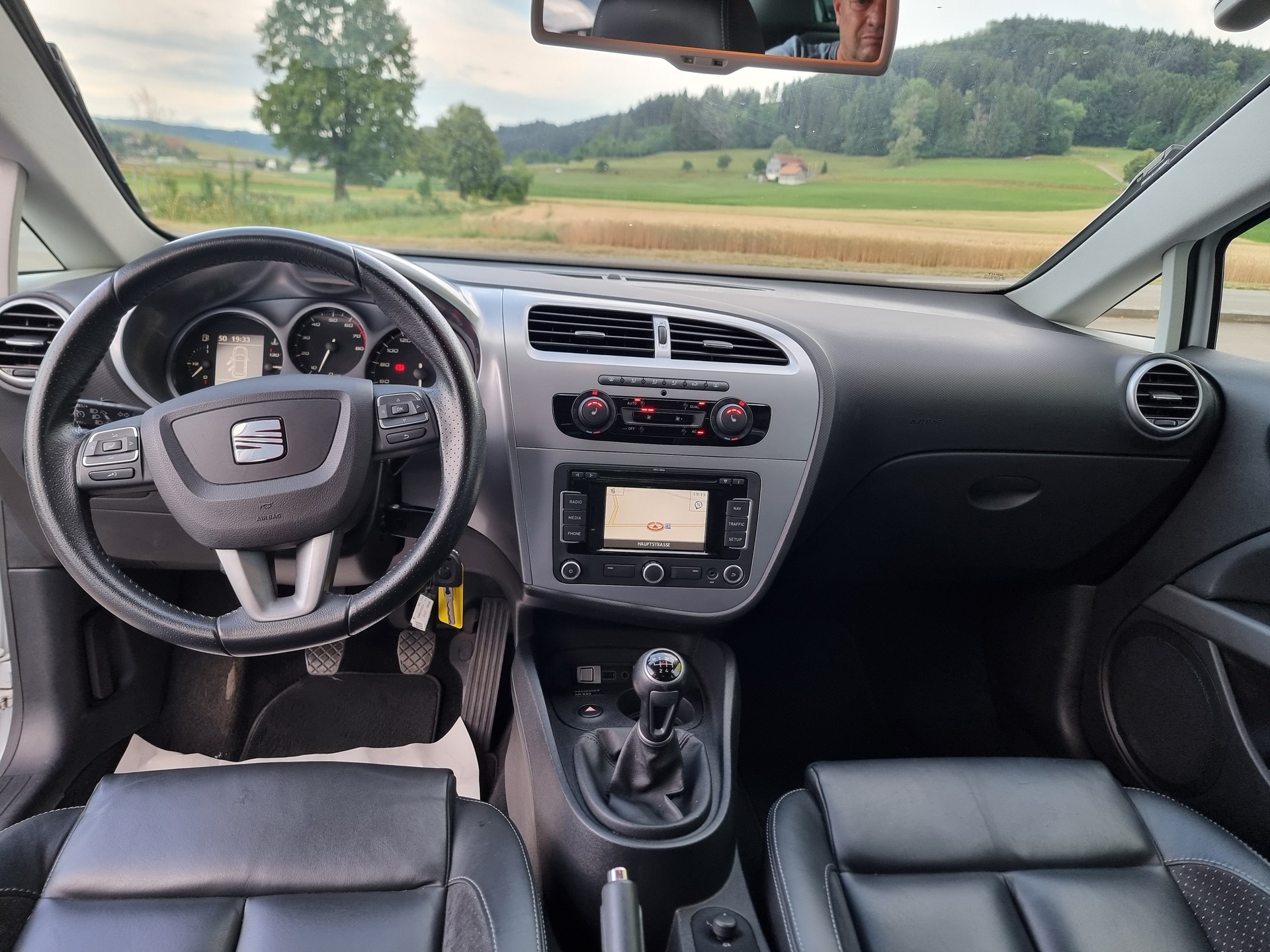 SEAT Leon 1.4 TSI COPA Style-image-3