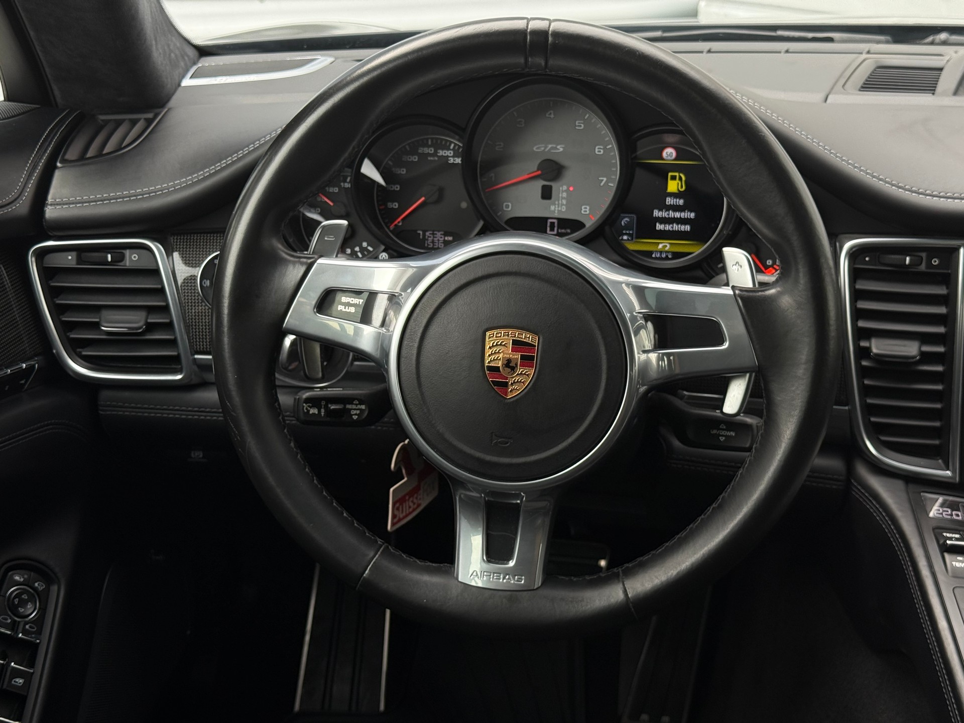 PORSCHE Panamera GTS 4.8 PDK-image-10