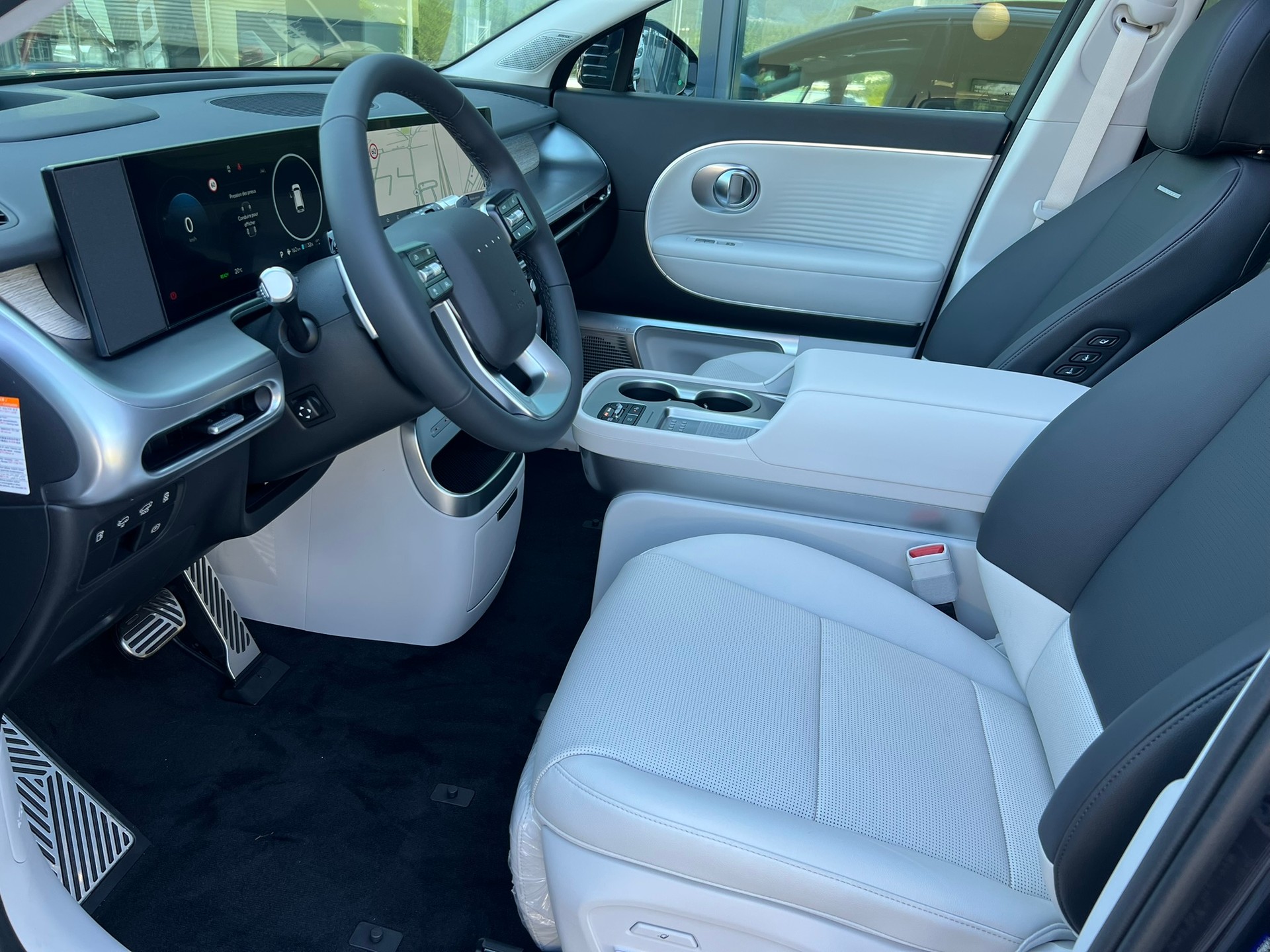 HYUNDAI Ioniq 9 110kWh Vertex 4WD-image-7