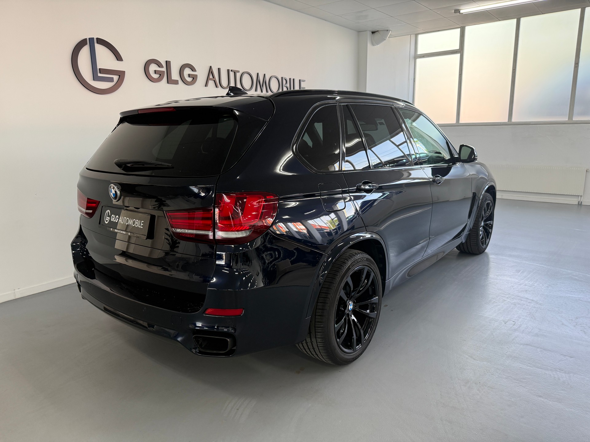 BMW X5 xDrive 40d Steptronic-showroom-element-3