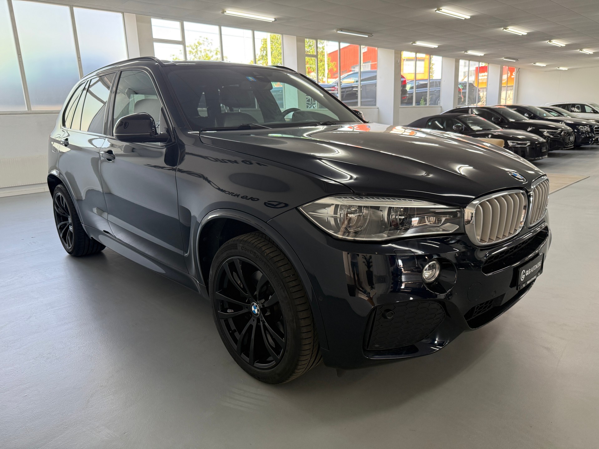 BMW X5 xDrive 40d Steptronic-showroom-element-2