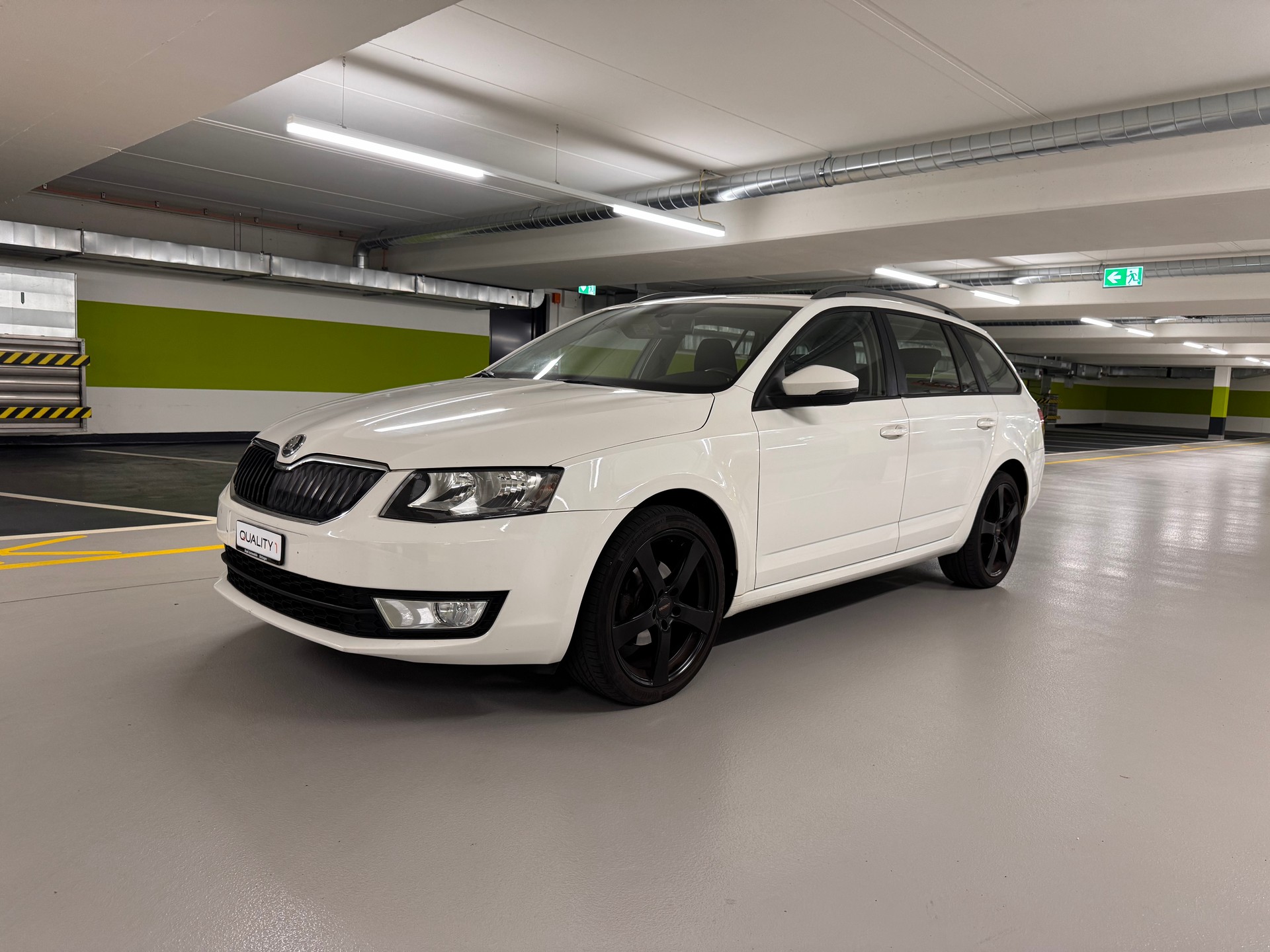 SKODA Octavia Combi 1.6 TDI Ambition