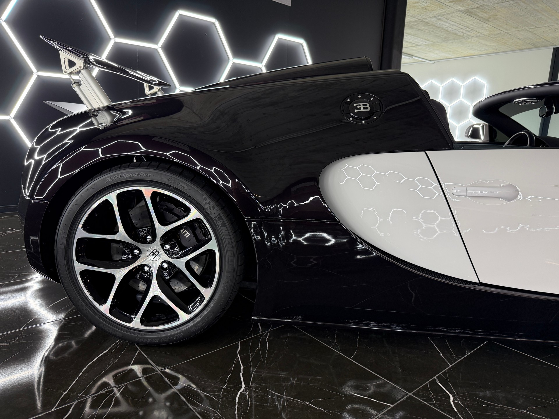 BUGATTI Grand Sport Vitesse-image-15
