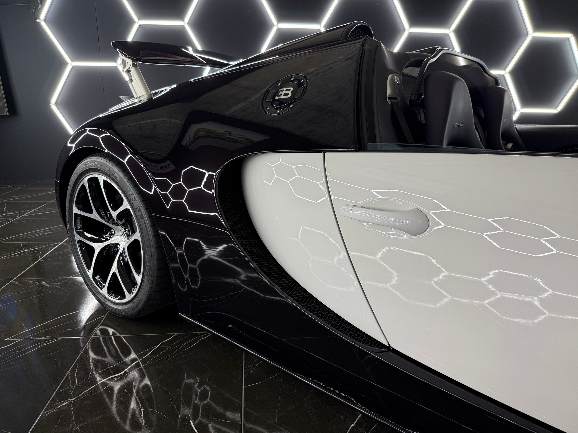 BUGATTI Grand Sport Vitesse-image-14