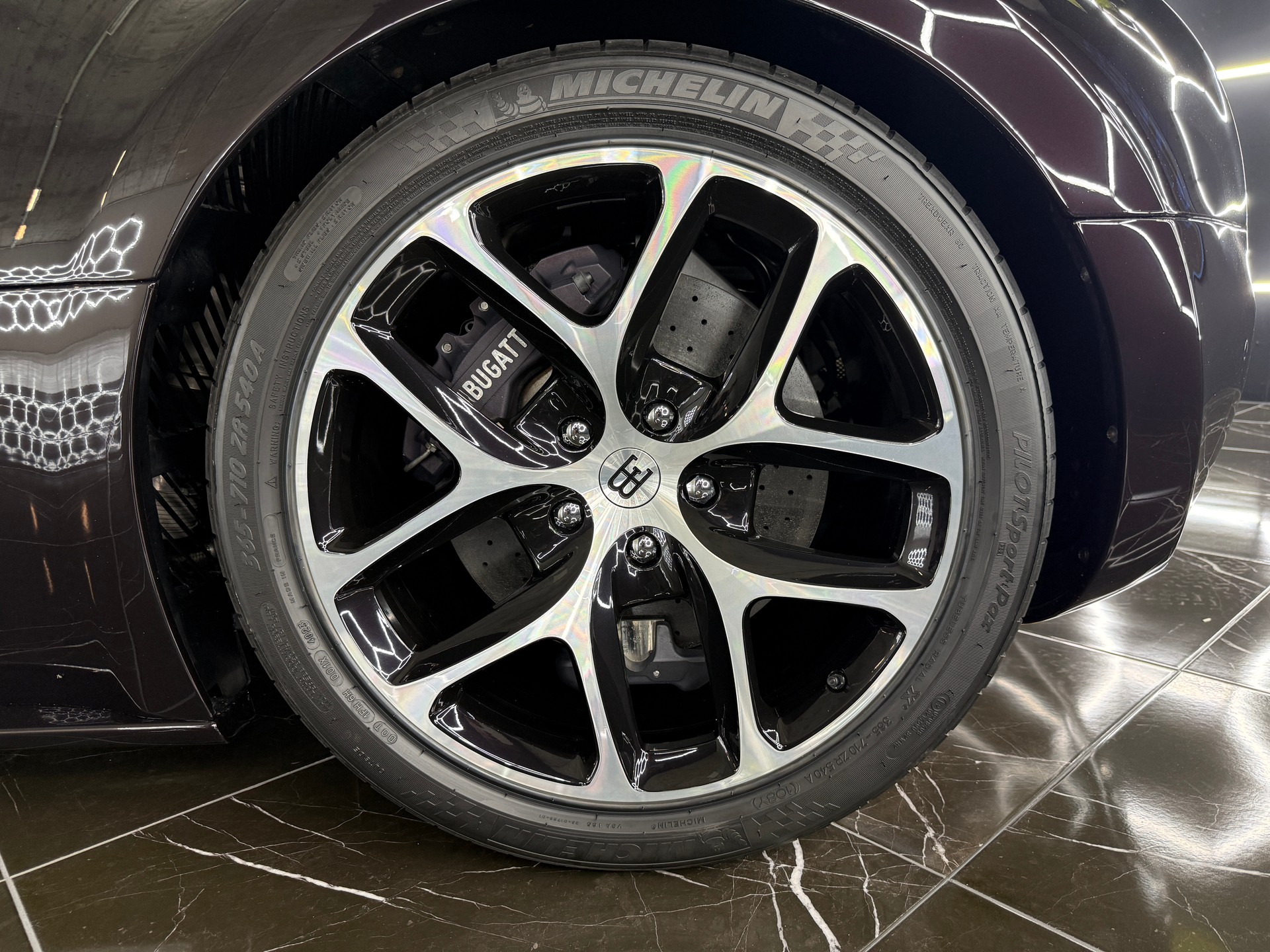 BUGATTI Grand Sport Vitesse-image-18
