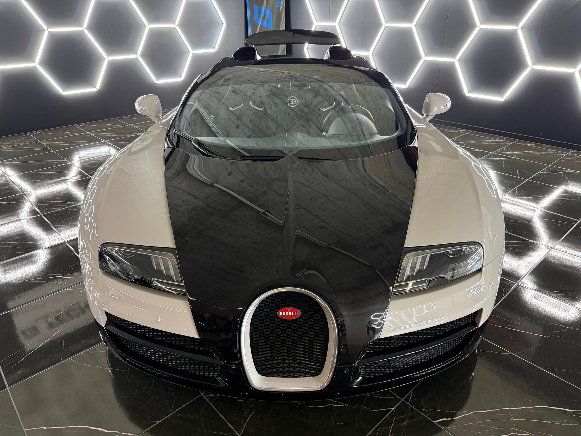 BUGATTI Grand Sport Vitesse-image-6
