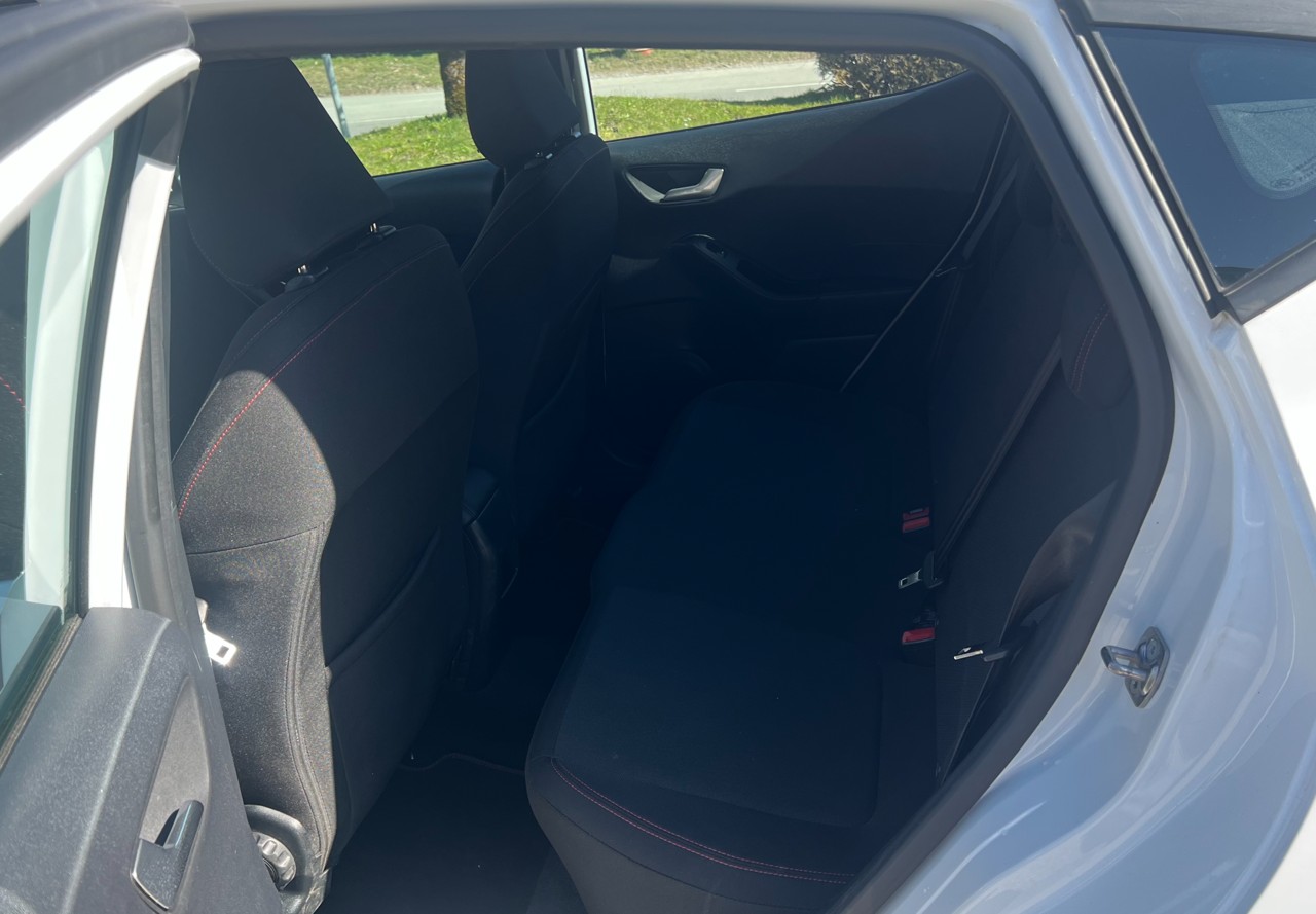 FORD Fiesta 1.0 SCTi ST Line-image-9