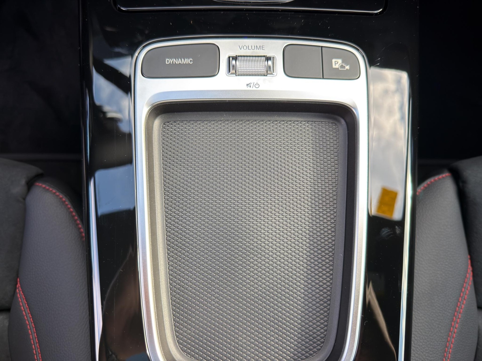 MERCEDES-BENZ A 250 AMG Line 4m-image-20