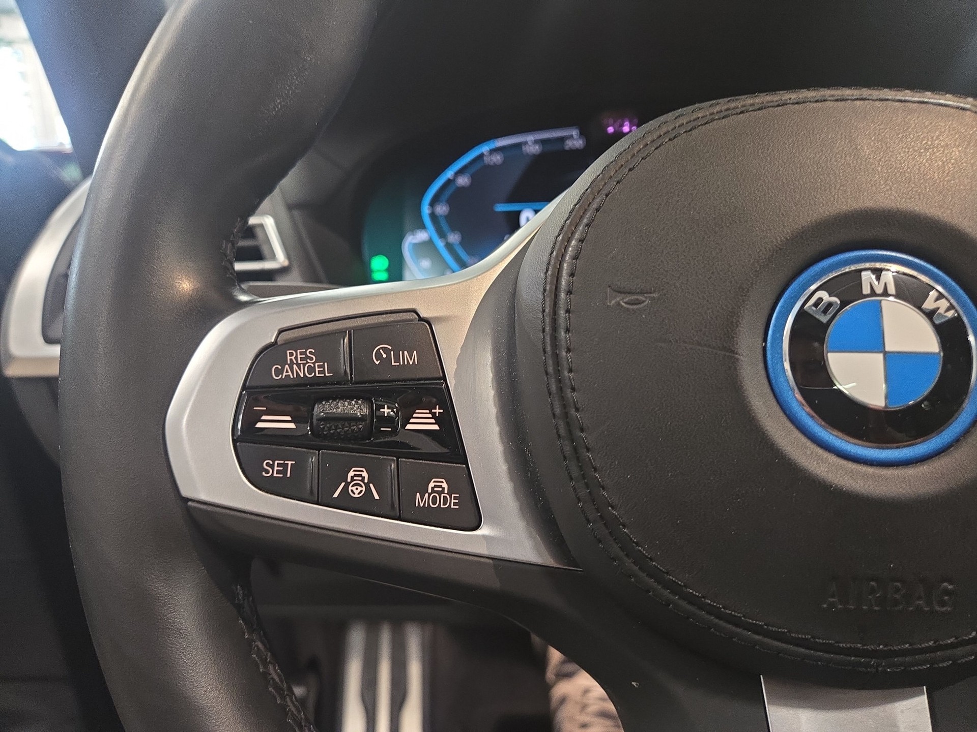BMW iX3 M Sport Impressive-image-13