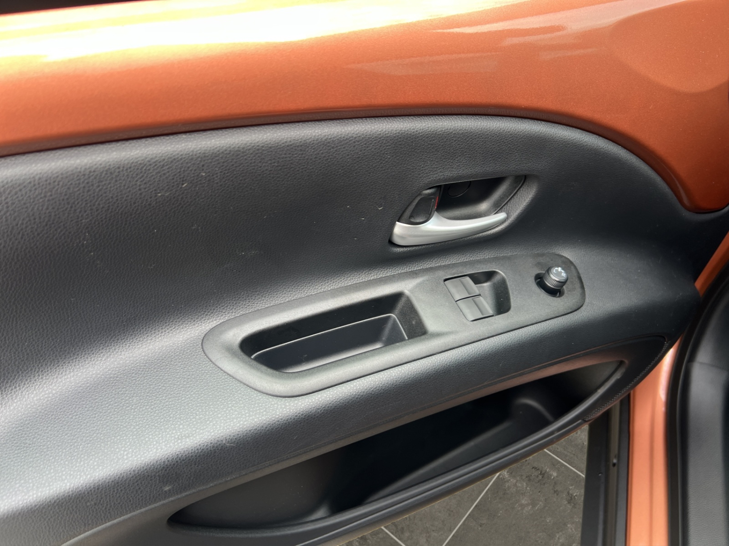 TOYOTA Aygo X 1.5 VVT-i HSD Trend-image-17