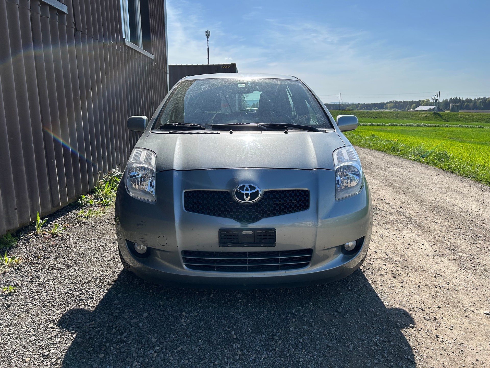 TOYOTA Yaris 1.3 Linea Sol