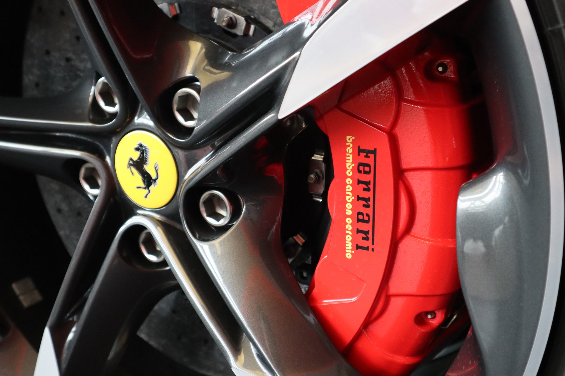 FERRARI SF90 Stradale-image-30
