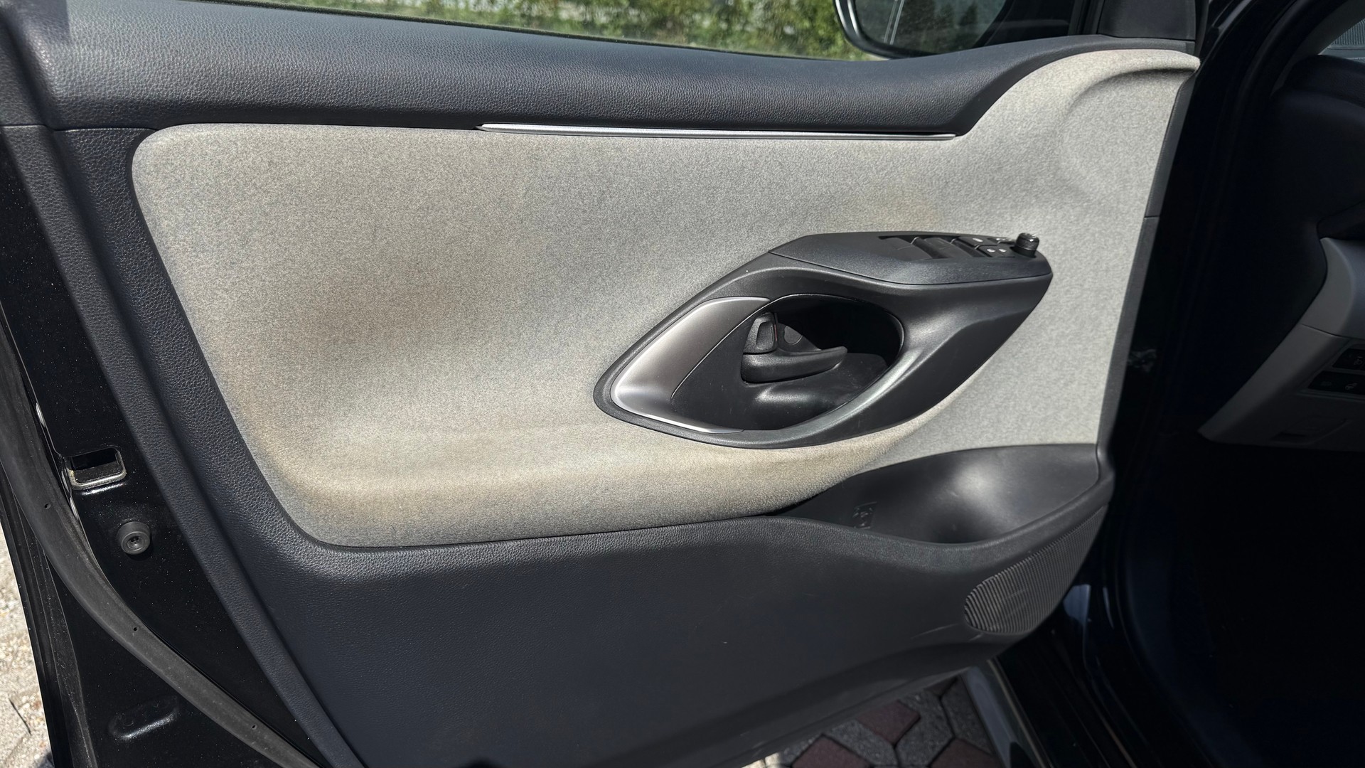 TOYOTA Yaris 1.5 Premium e-CVT-image-7