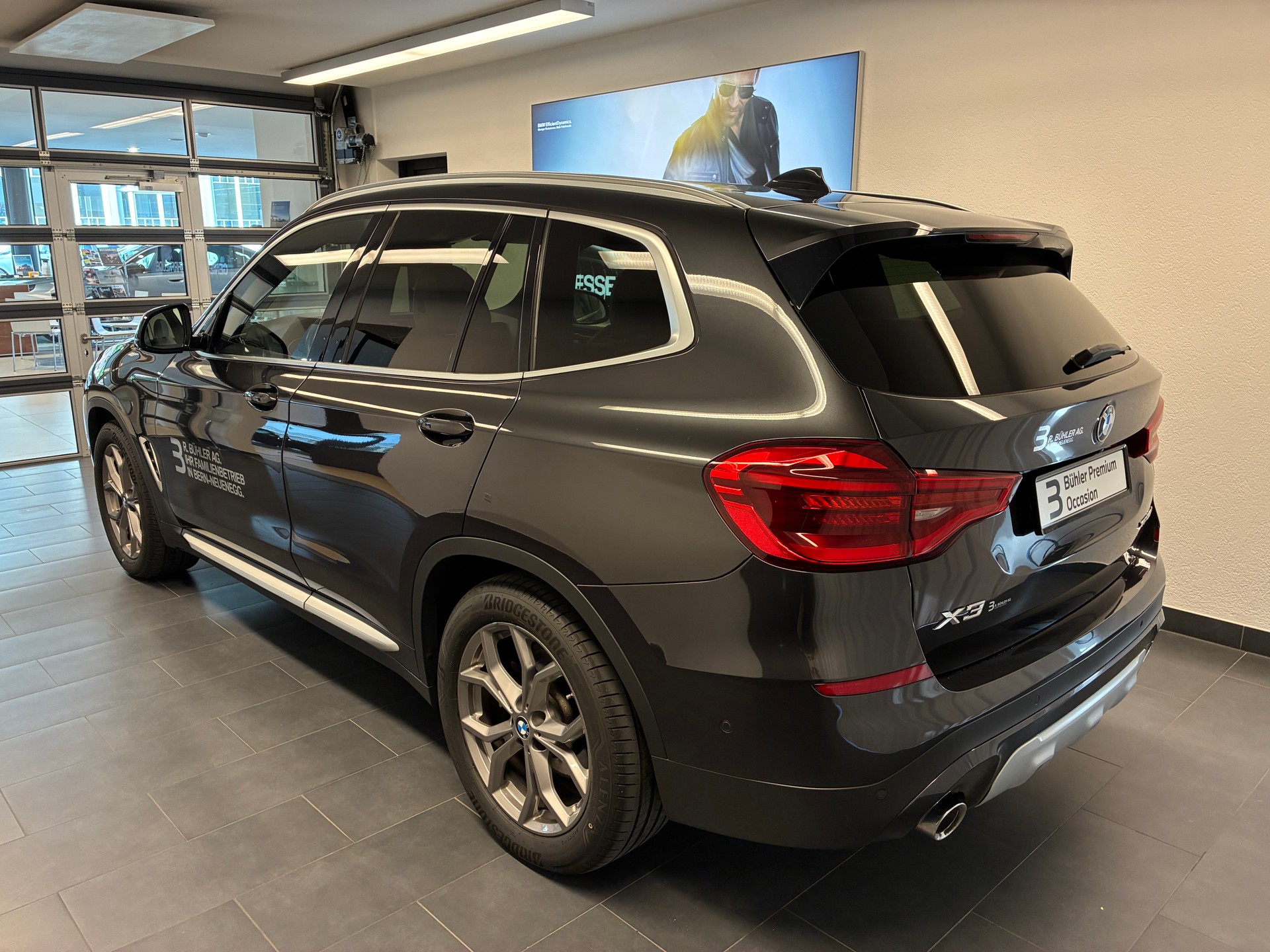 BMW X3 30d xDrive xLine-showroom-element-3