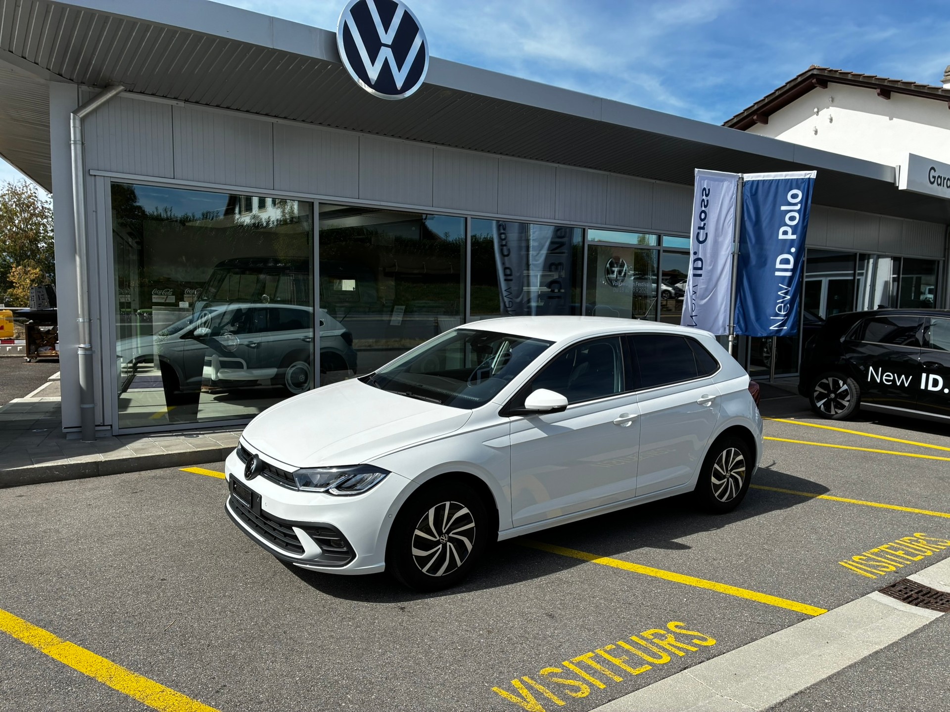 VW Polo 1.0 TSI Life-showroom-element-1