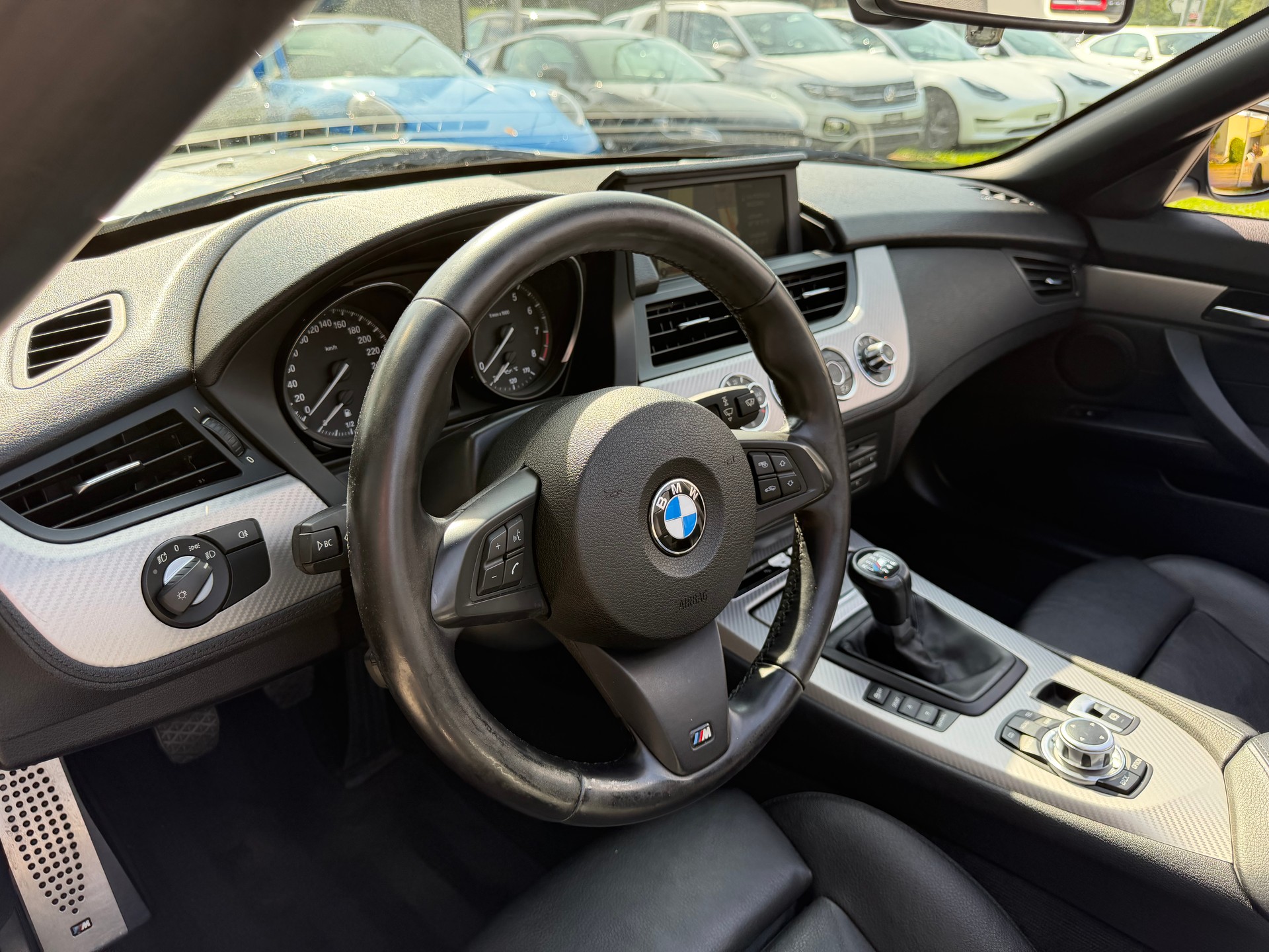 BMW Z4 sDrive35i-image-15