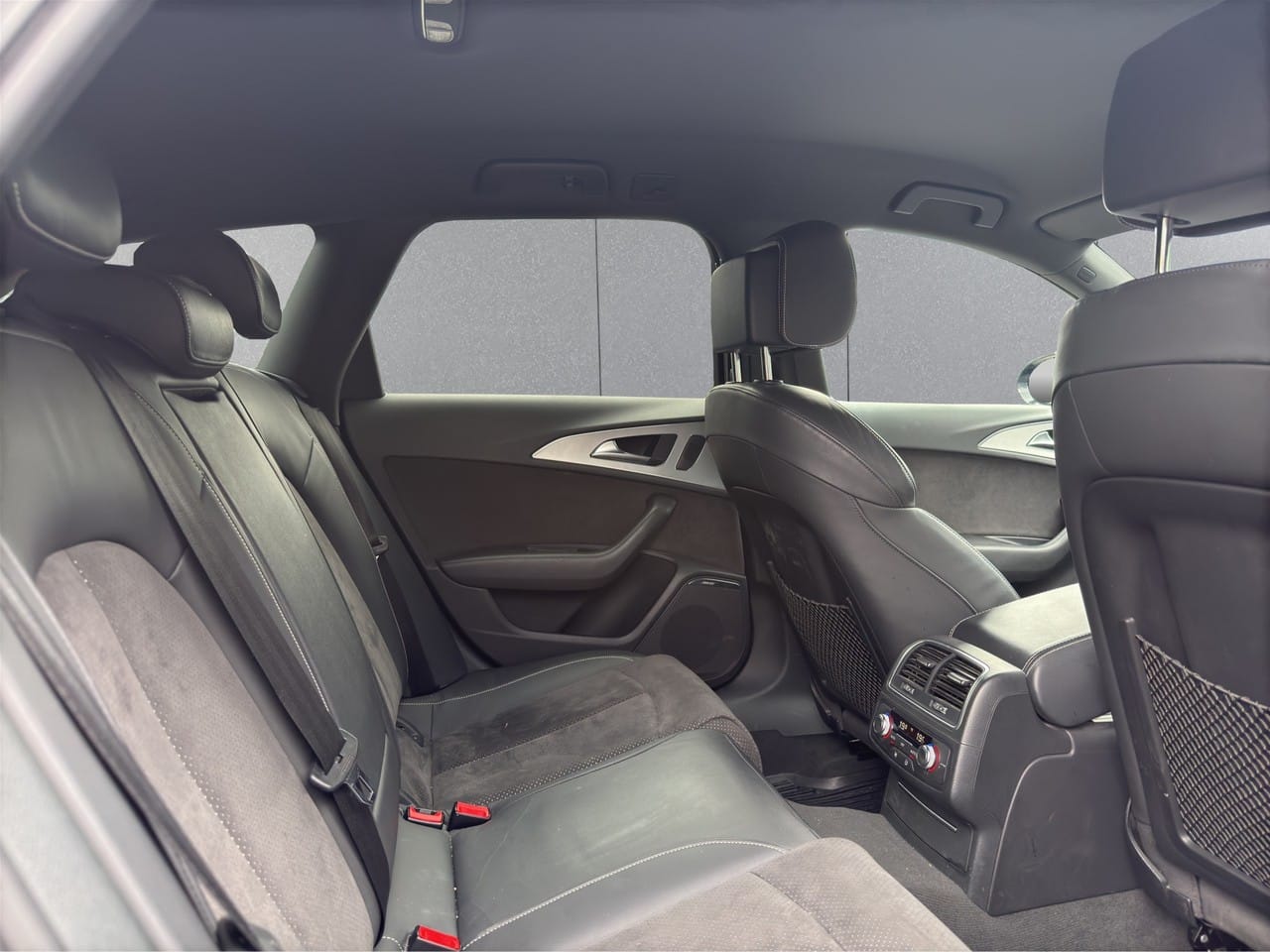 AUDI A6 Avant 3.0 TDI V6 quattro S-tronic-image-5