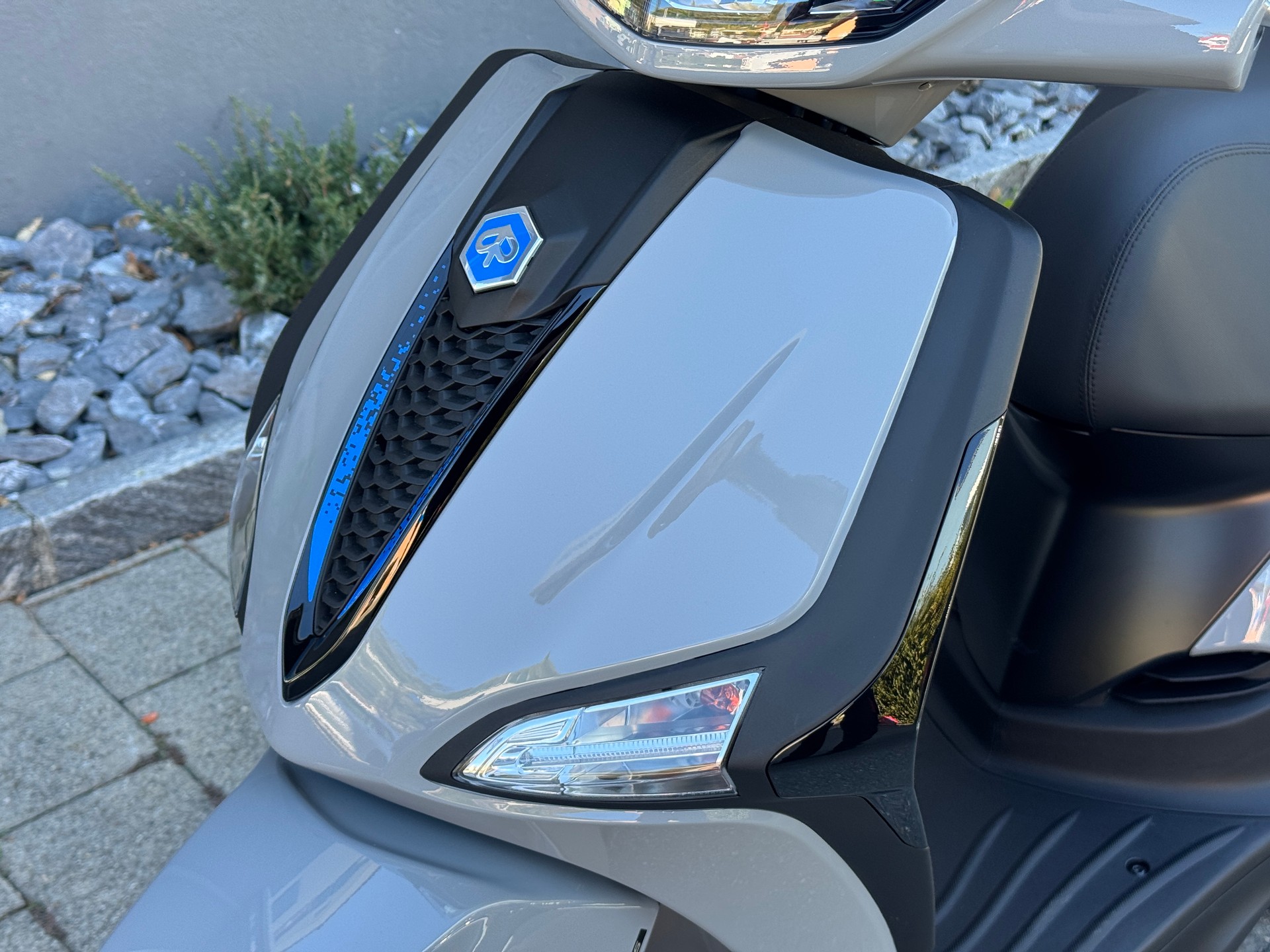 PIAGGIO Liberty 125 Sport E5+-image-2