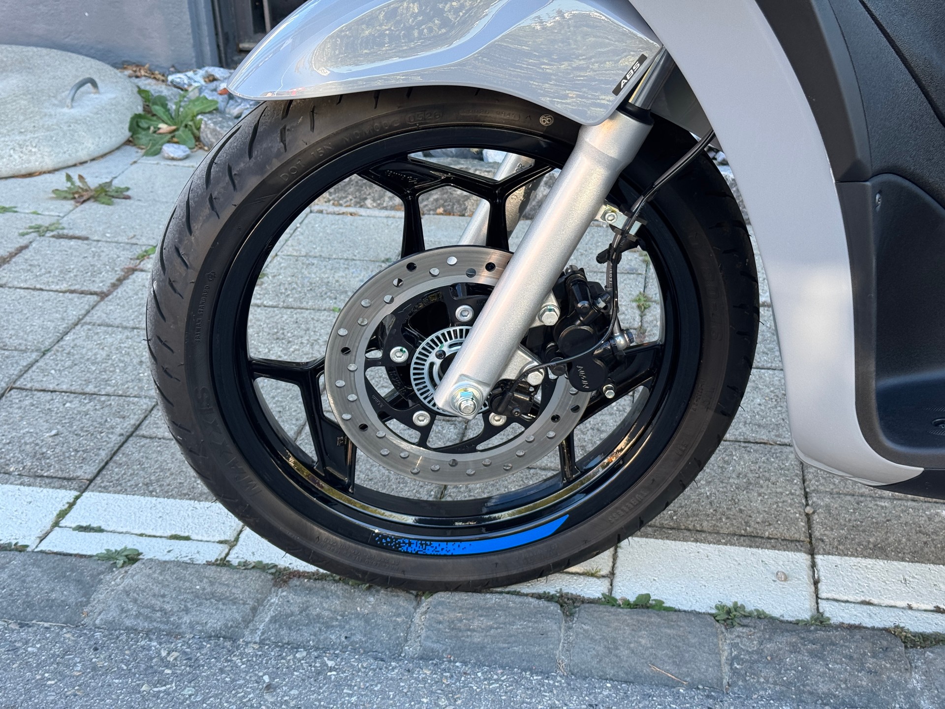 PIAGGIO Liberty 125 Sport E5+-image-3
