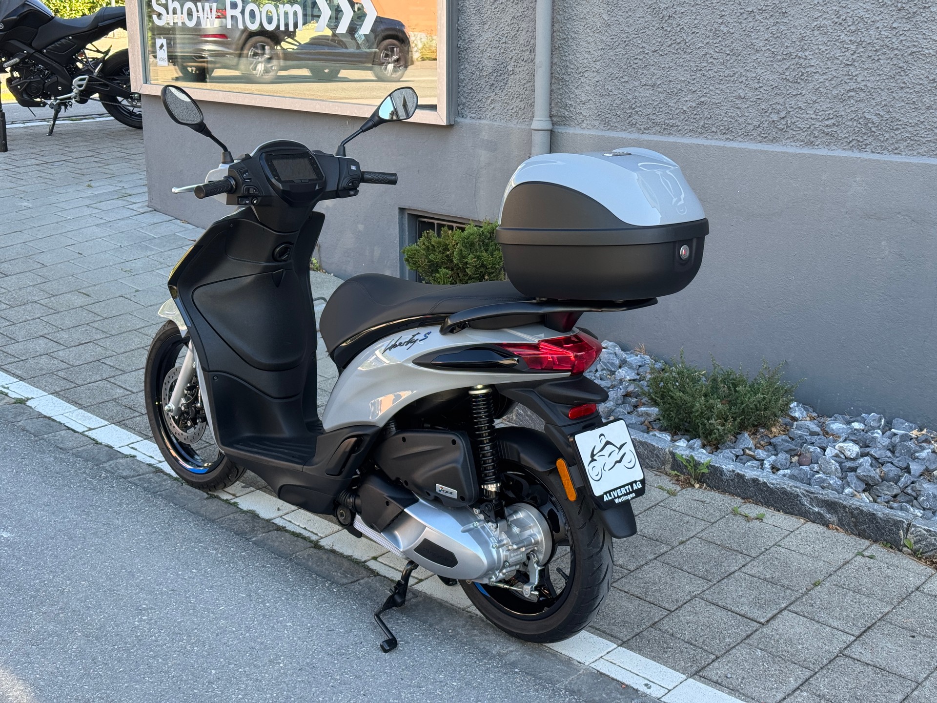 PIAGGIO Liberty 125 Sport E5+-image-9