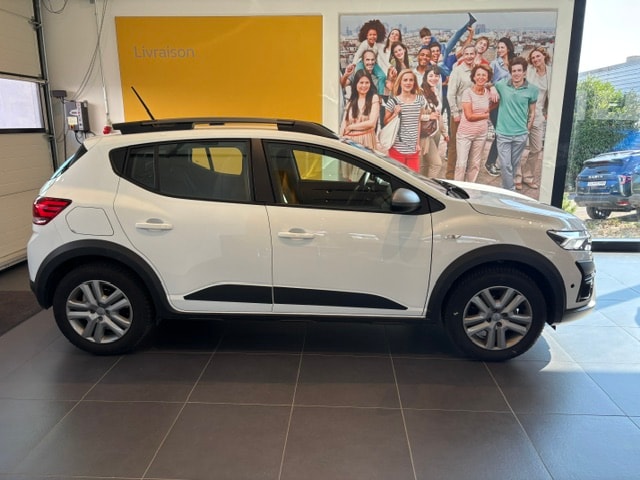 DACIA Sandero Stepway TCe 110 Expression-showroom-element-1