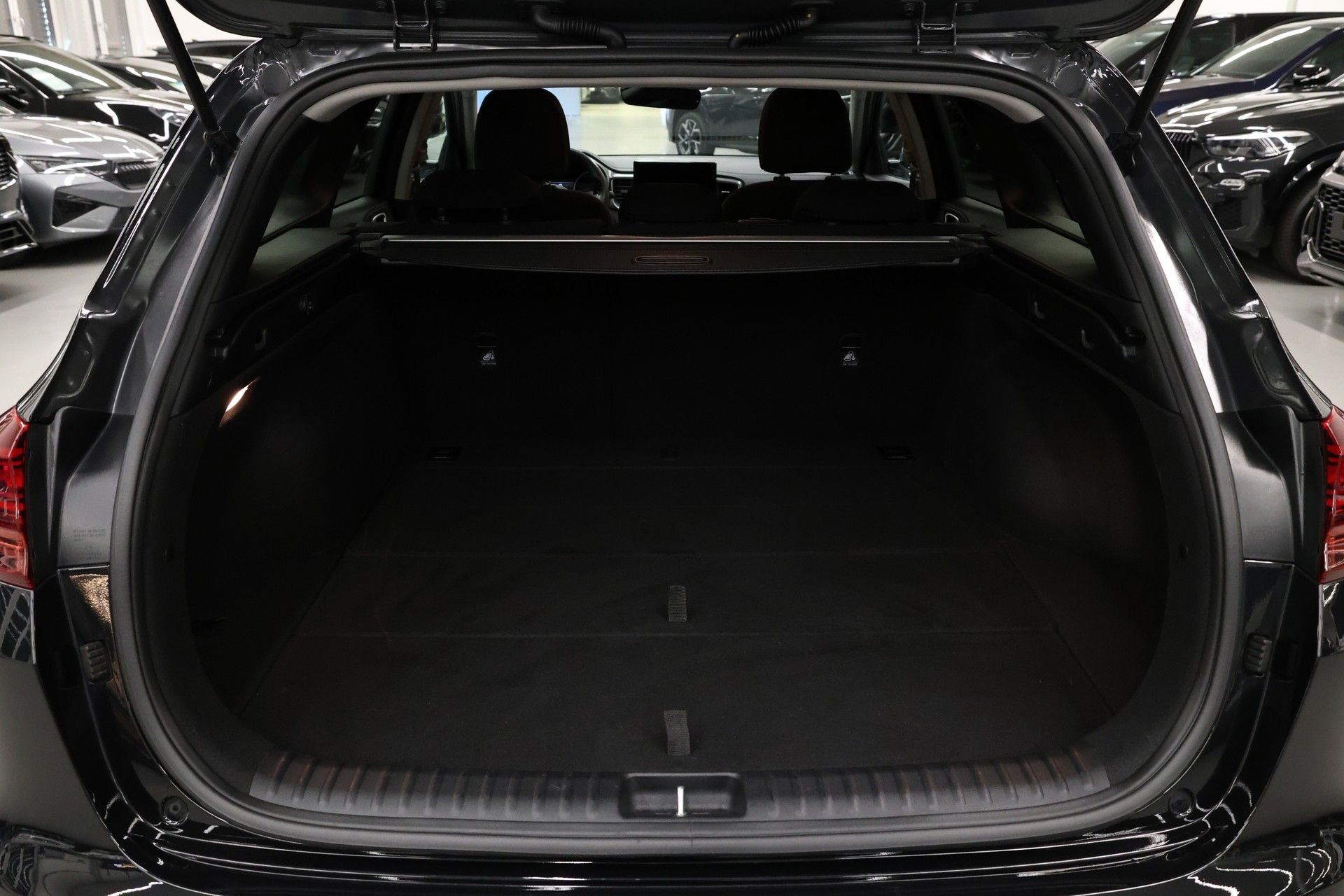 KIA Ceed SW 1.5 T-GDi Power-image-25